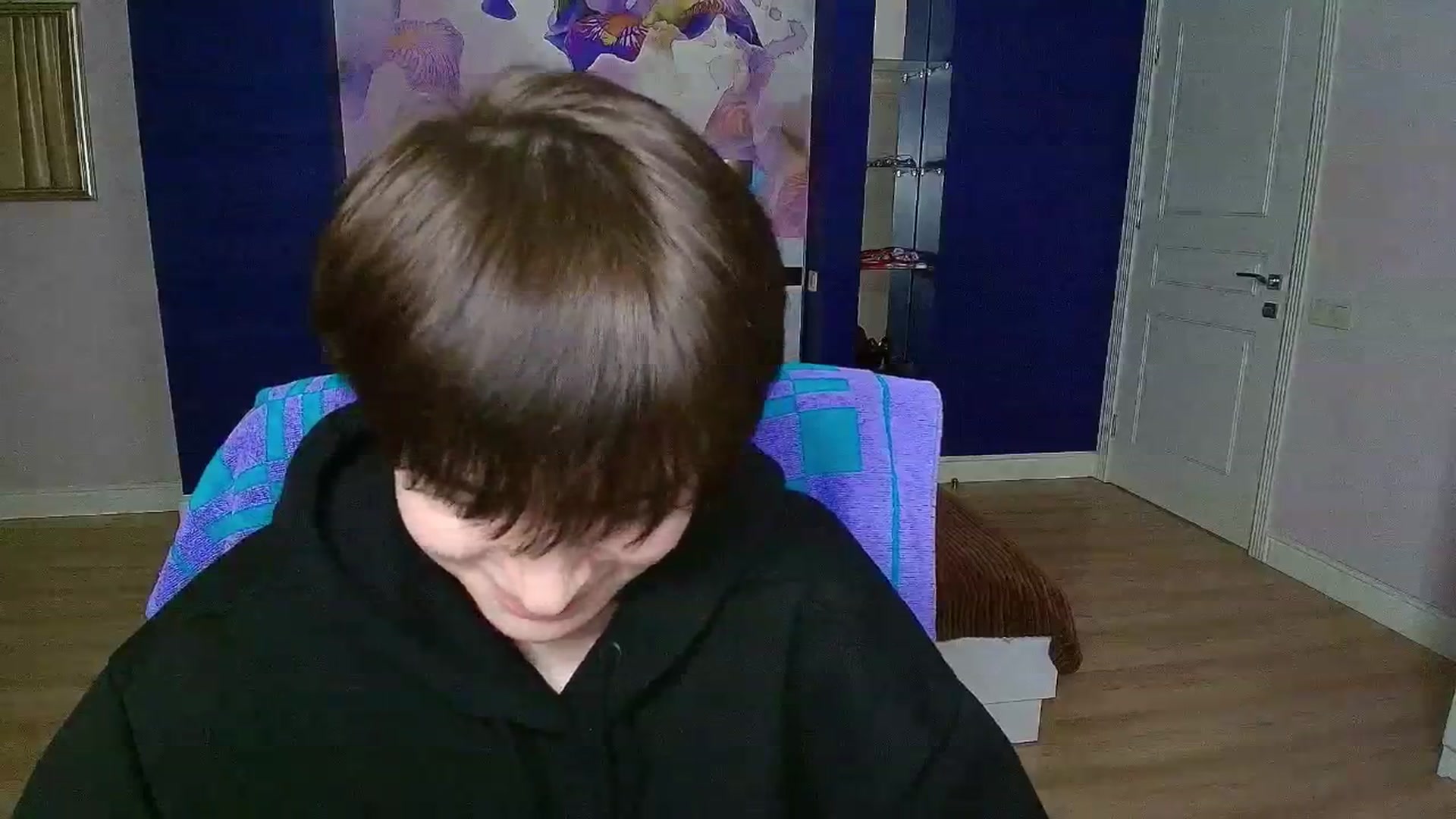 Gallery image thumbnail from EmiliaYours's myfreecams stream on, 03/17/2025, 16:23 image 9 of 20