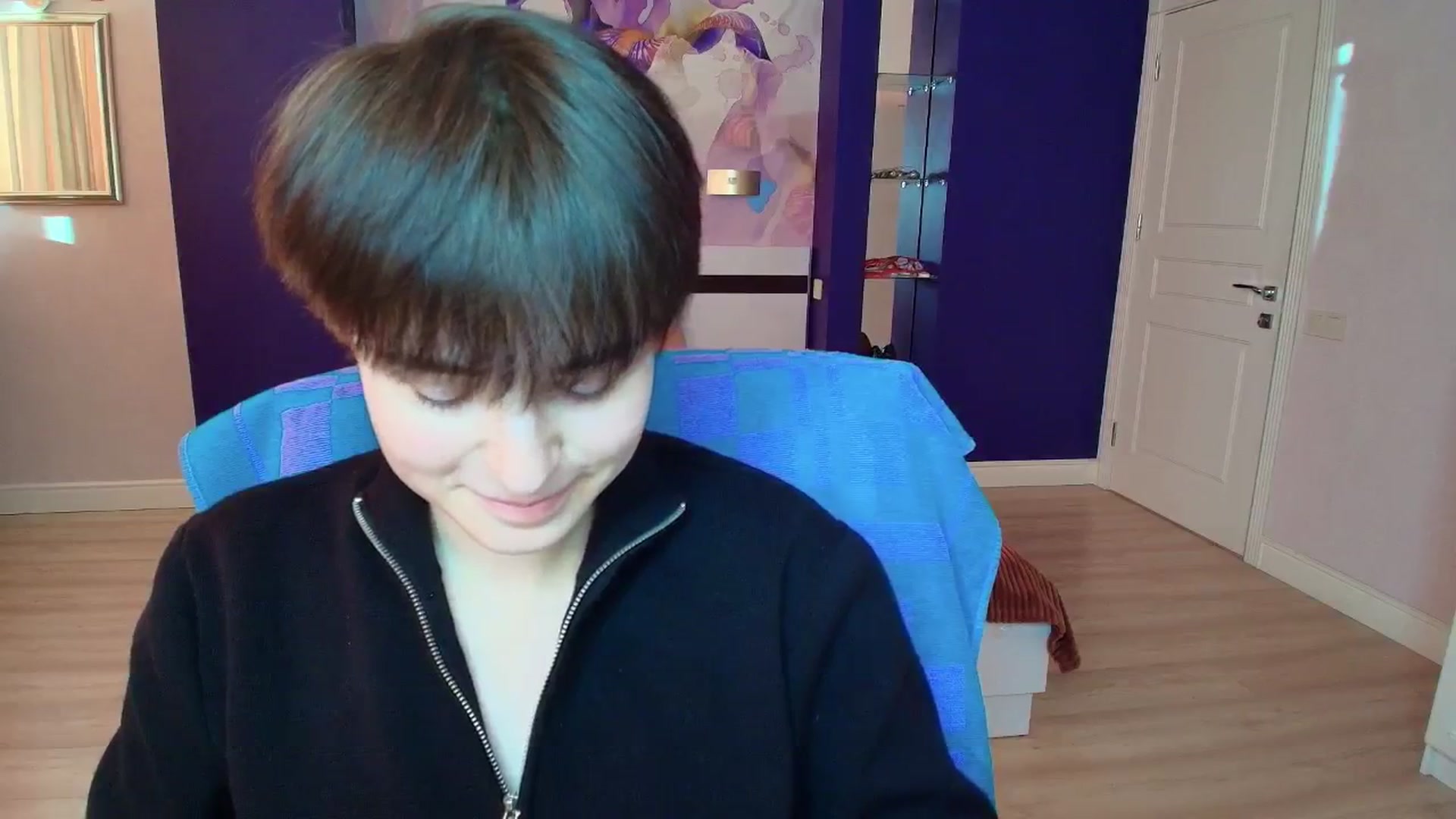 Gallery image thumbnail from EmiliaYours's myfreecams stream on, 03/21/2025, 14:57 image 15 of 20