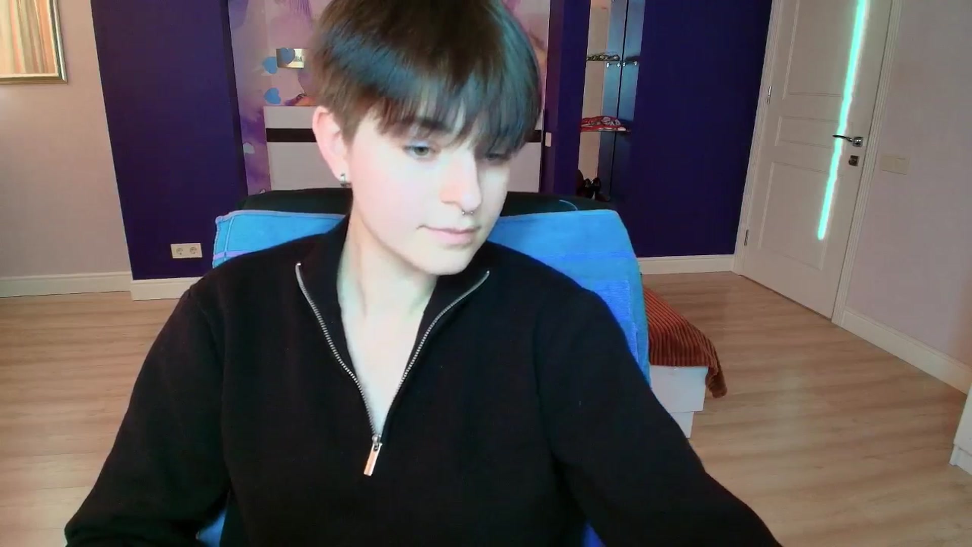 Gallery image thumbnail from EmiliaYours's myfreecams stream on, 03/21/2025, 15:14 image 20 of 20