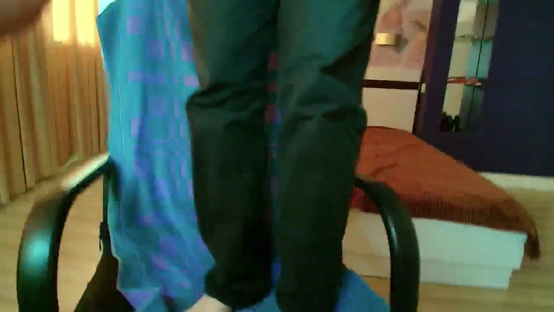 Gallery image thumbnail from EmiliaYours's myfreecams stream on, 03/21/2025, 15:14 image 5 of 20