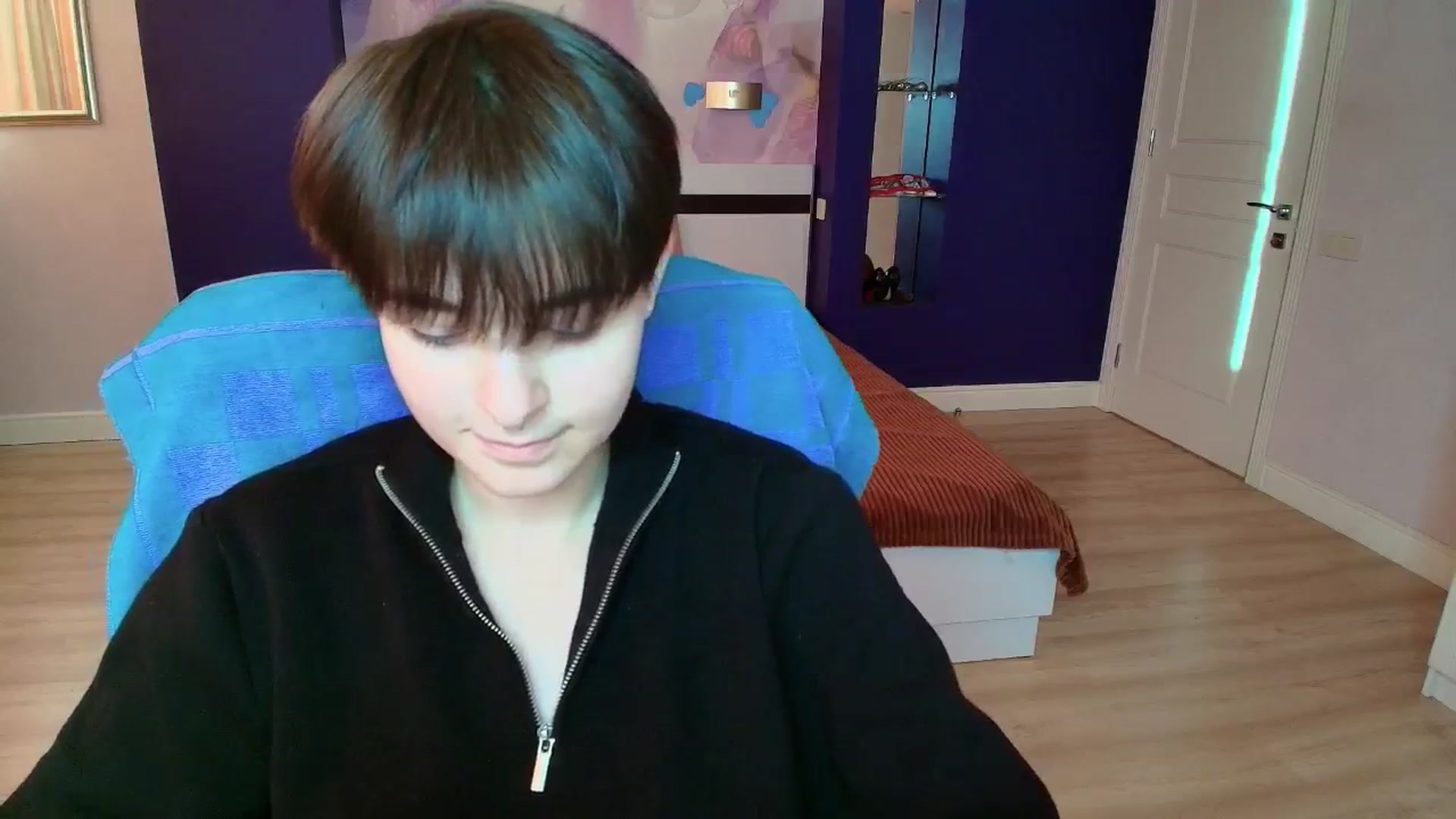 Gallery image thumbnail from EmiliaYours's myfreecams stream on, 03/21/2025, 15:14 image 15 of 20