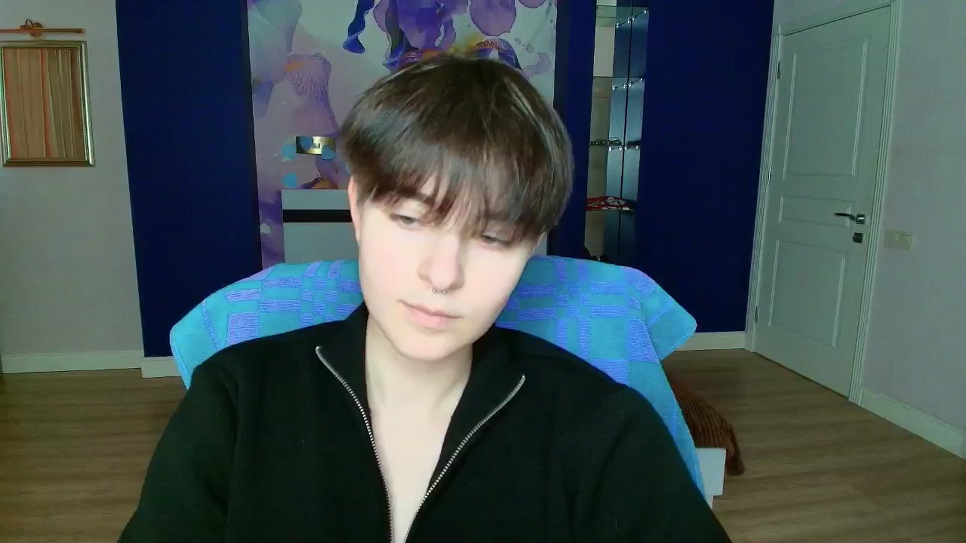Gallery image thumbnail from EmiliaYours's myfreecams stream on, 03/21/2025, 16:29 image 8 of 20