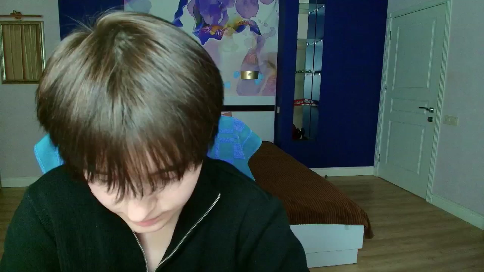 Gallery image thumbnail from EmiliaYours's myfreecams stream on, 03/21/2025, 16:29 image 16 of 20