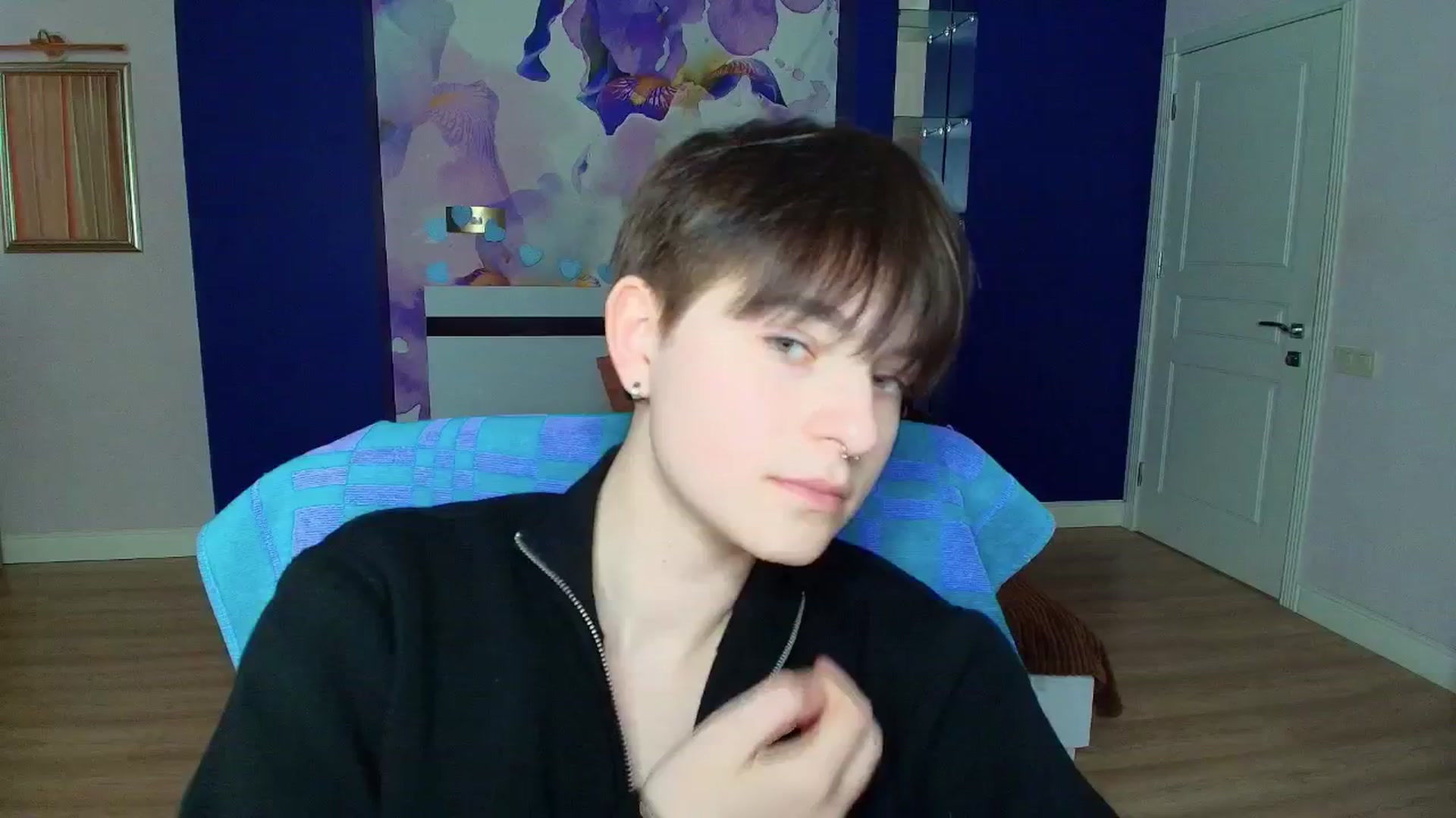 Gallery image thumbnail from EmiliaYours's myfreecams stream on, 03/21/2025, 16:29 image 9 of 20