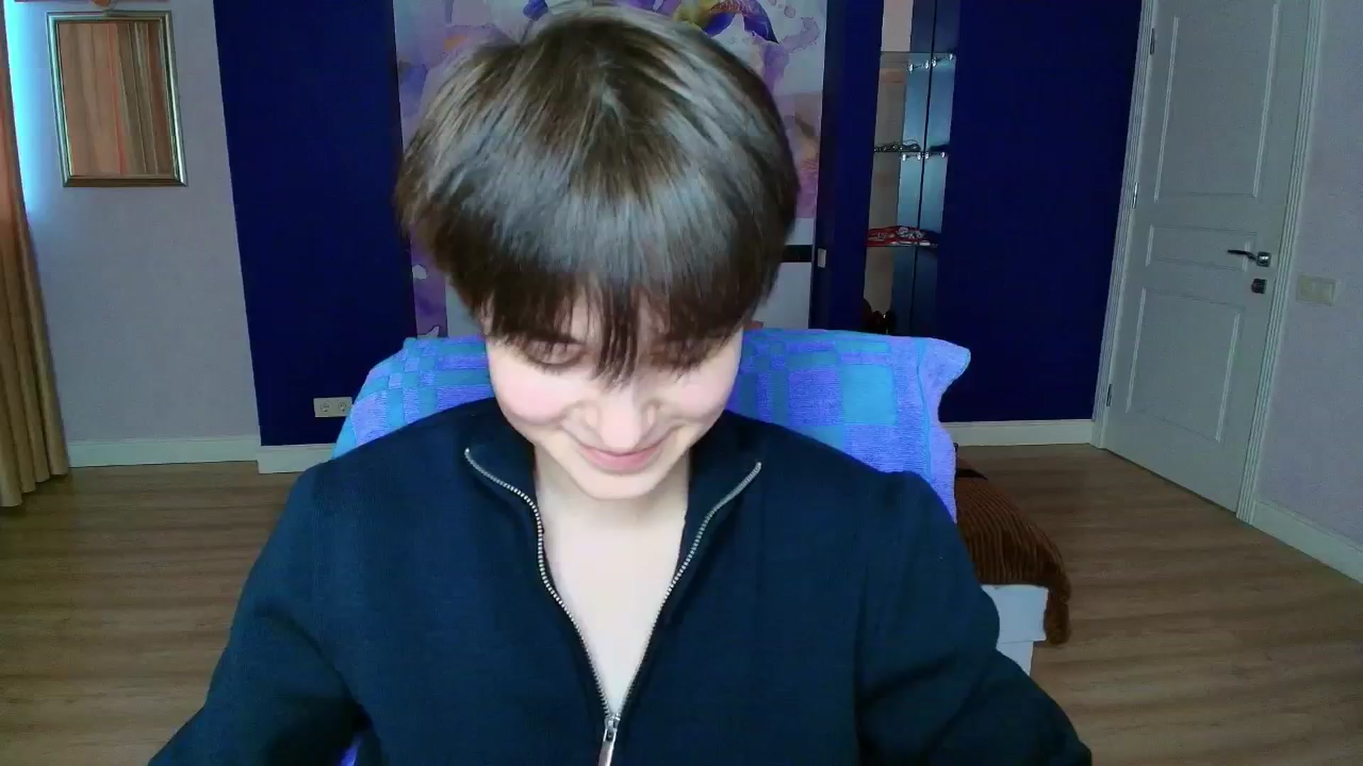 Gallery image thumbnail from EmiliaYours's myfreecams stream on, 03/23/2025, 14:56 image 7 of 20