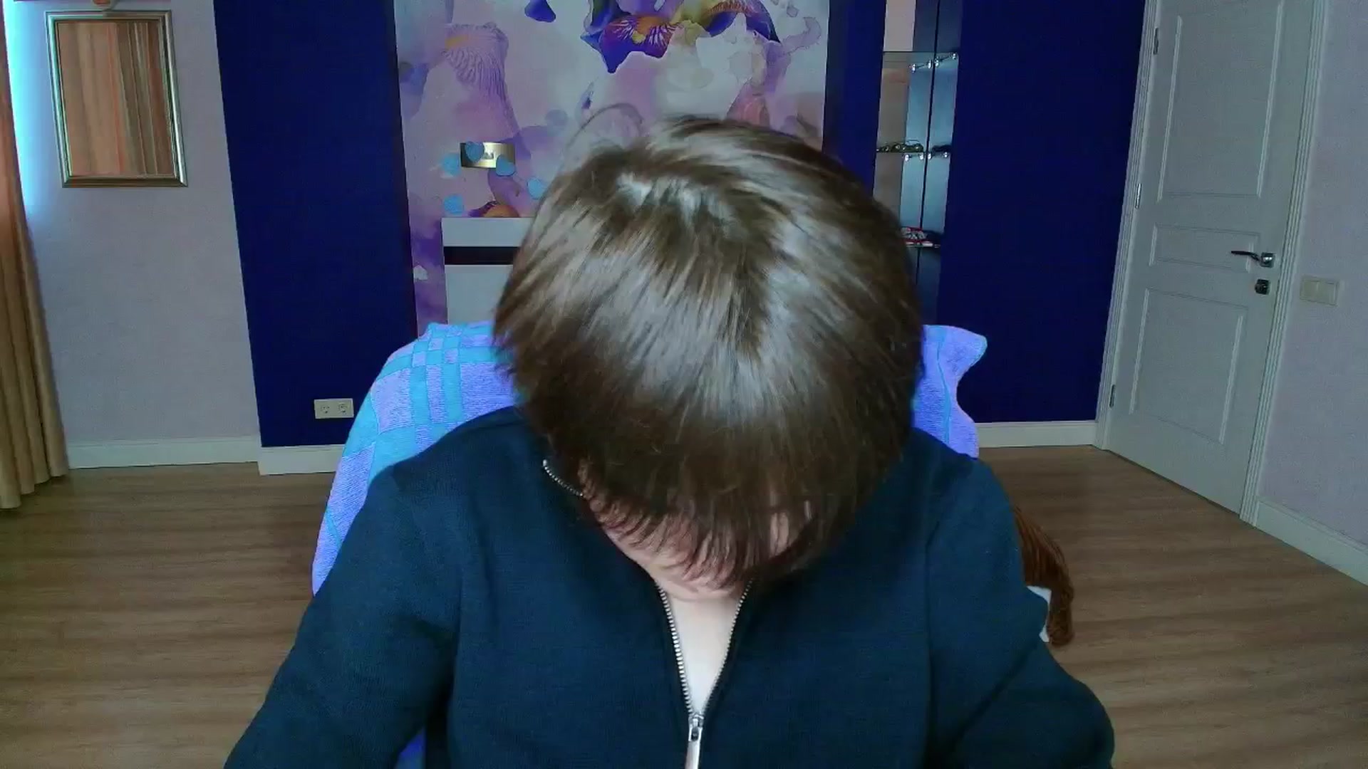 Gallery image thumbnail from EmiliaYours's myfreecams stream on, 03/23/2025, 14:56 image 5 of 20