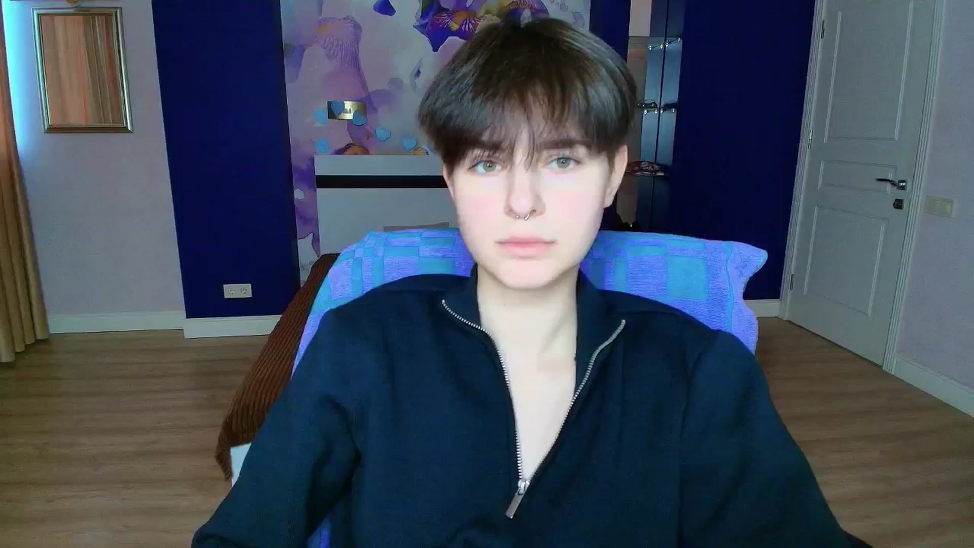 Gallery image thumbnail from EmiliaYours's myfreecams stream on, 03/23/2025, 14:56 image 4 of 20