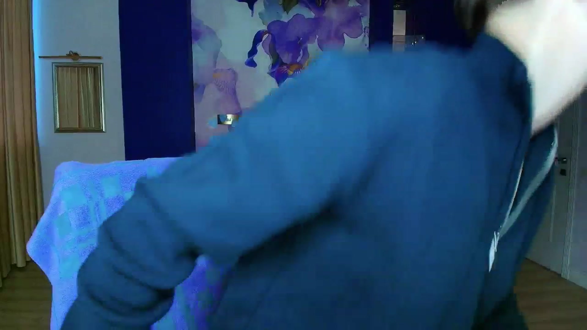 Gallery image thumbnail from EmiliaYours's myfreecams stream on, 03/23/2025, 15:30 image 14 of 20