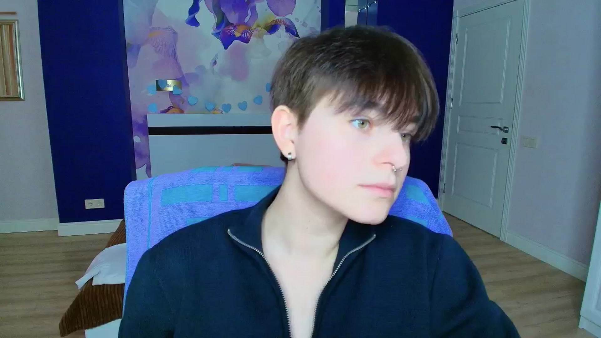 Gallery image thumbnail from EmiliaYours's myfreecams stream on, 03/24/2025, 15:25 image 11 of 20