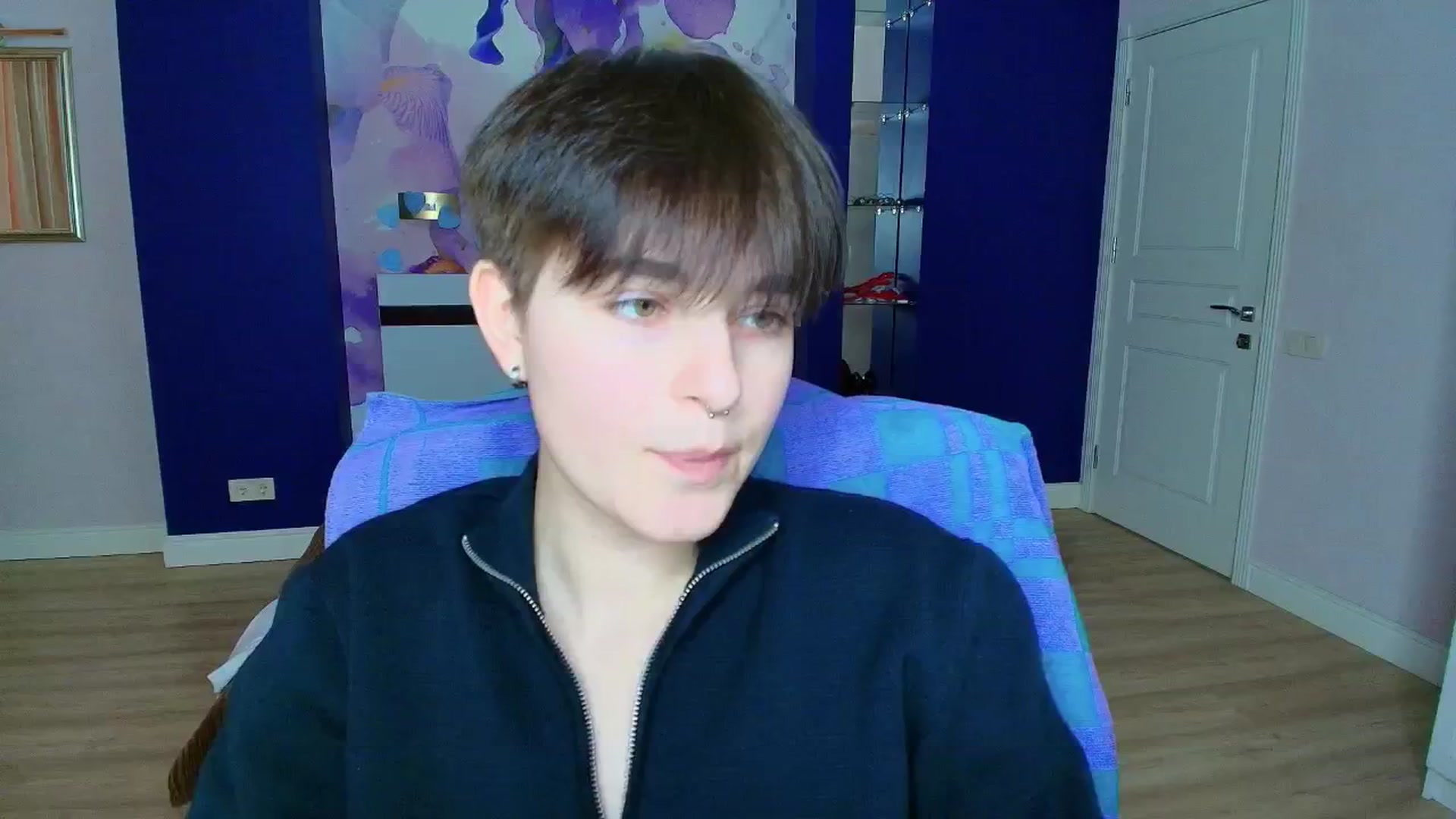 Gallery image thumbnail from EmiliaYours's myfreecams stream on, 03/24/2025, 15:25 image 3 of 20