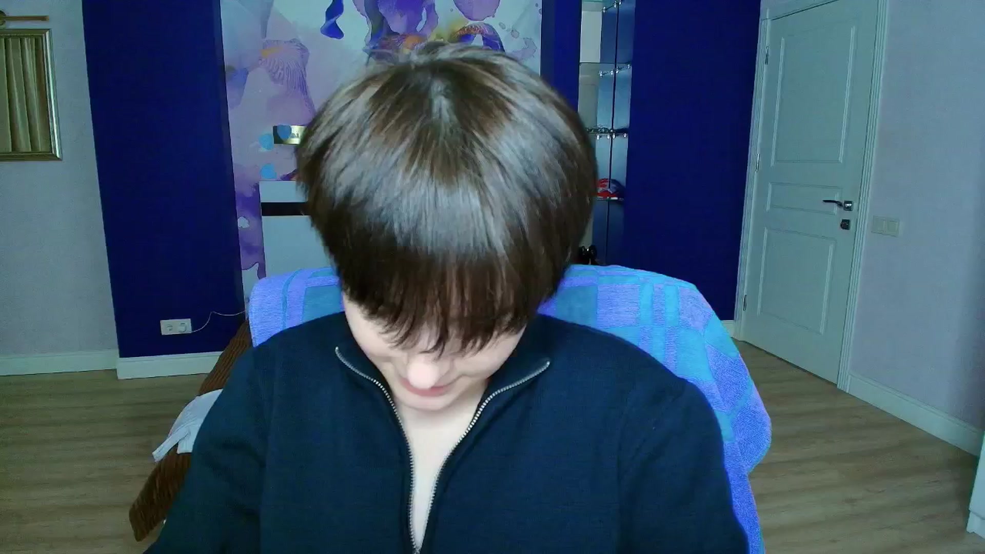 Gallery image thumbnail from EmiliaYours's myfreecams stream on, 03/24/2025, 17:10 image 10 of 20