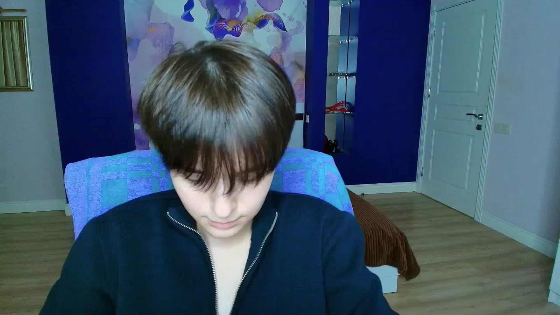 Gallery image thumbnail from EmiliaYours's myfreecams stream on, 03/24/2025, 17:10 image 16 of 20
