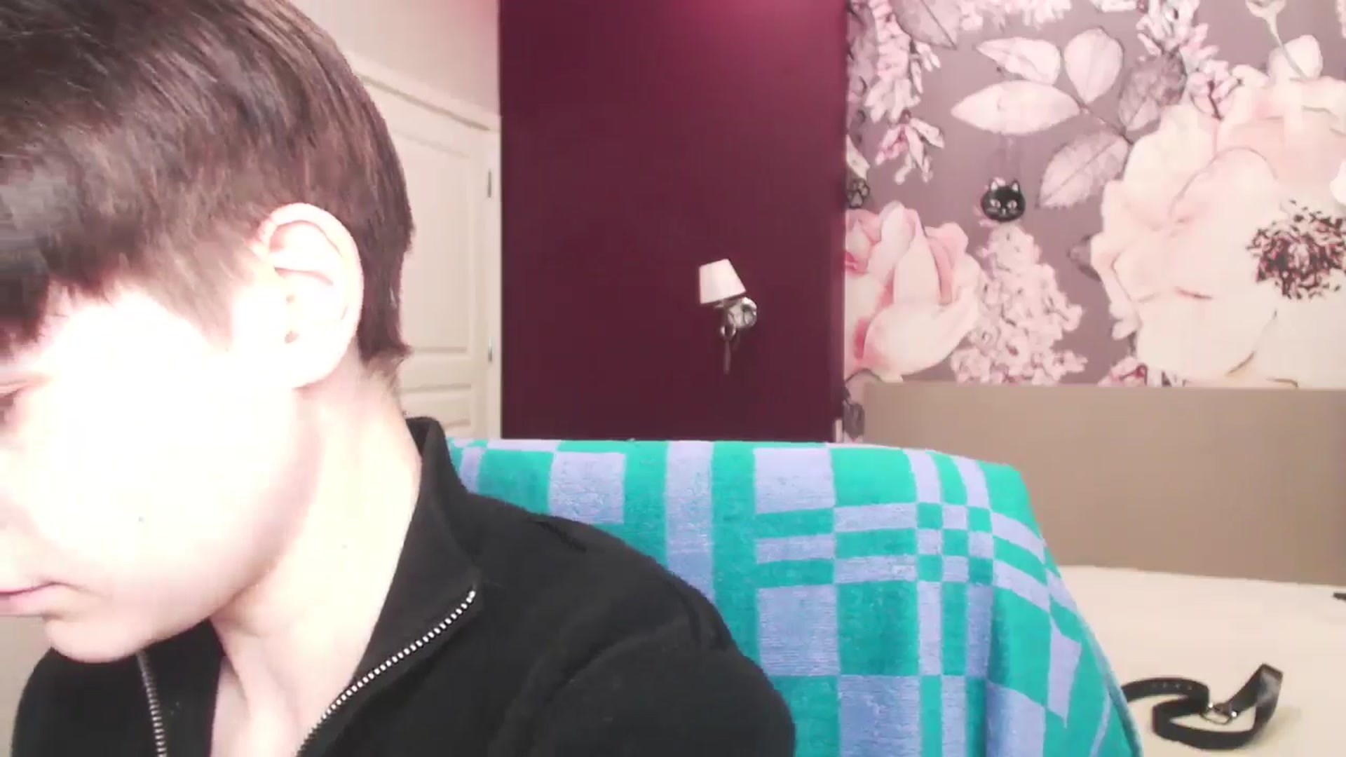 Gallery image thumbnail from EmiliaYours's myfreecams stream on, 03/25/2025, 17:49 image 2 of 20