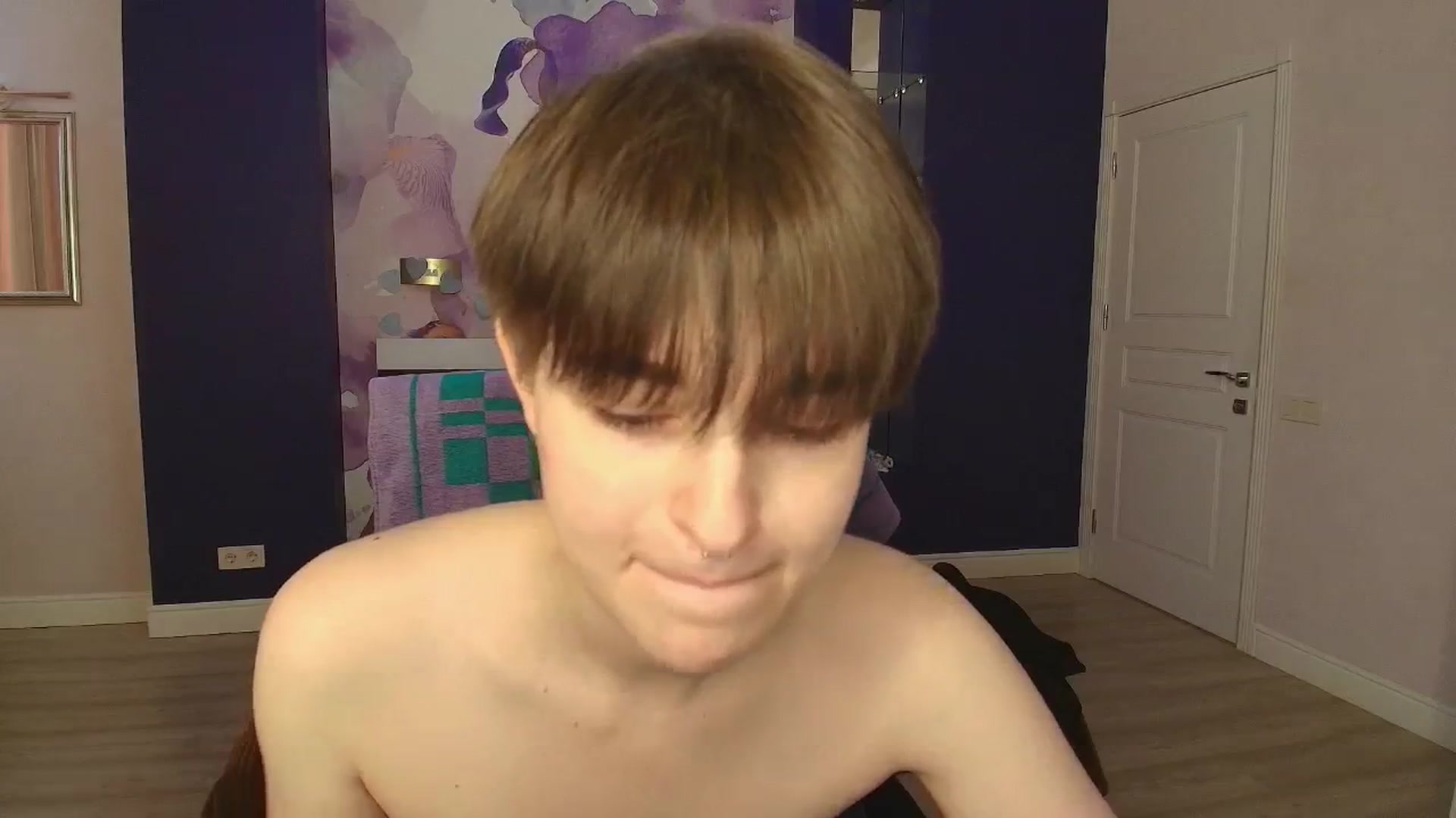 Gallery image thumbnail from EmiliaYours's myfreecams stream on, 03/29/2025, 14:43 image 3 of 20