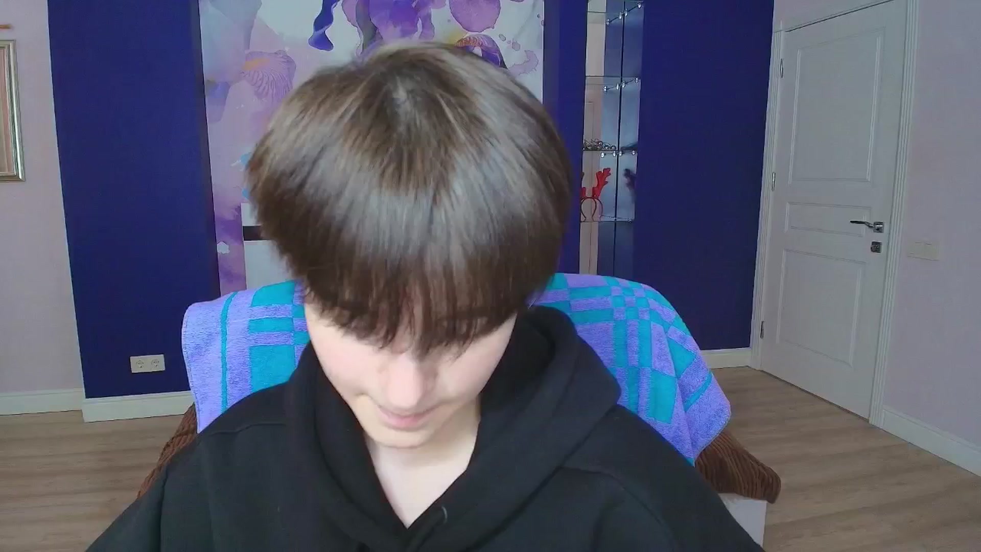 Gallery image thumbnail from EmiliaYours's myfreecams stream on, 03/30/2025, 13:35 image 17 of 20