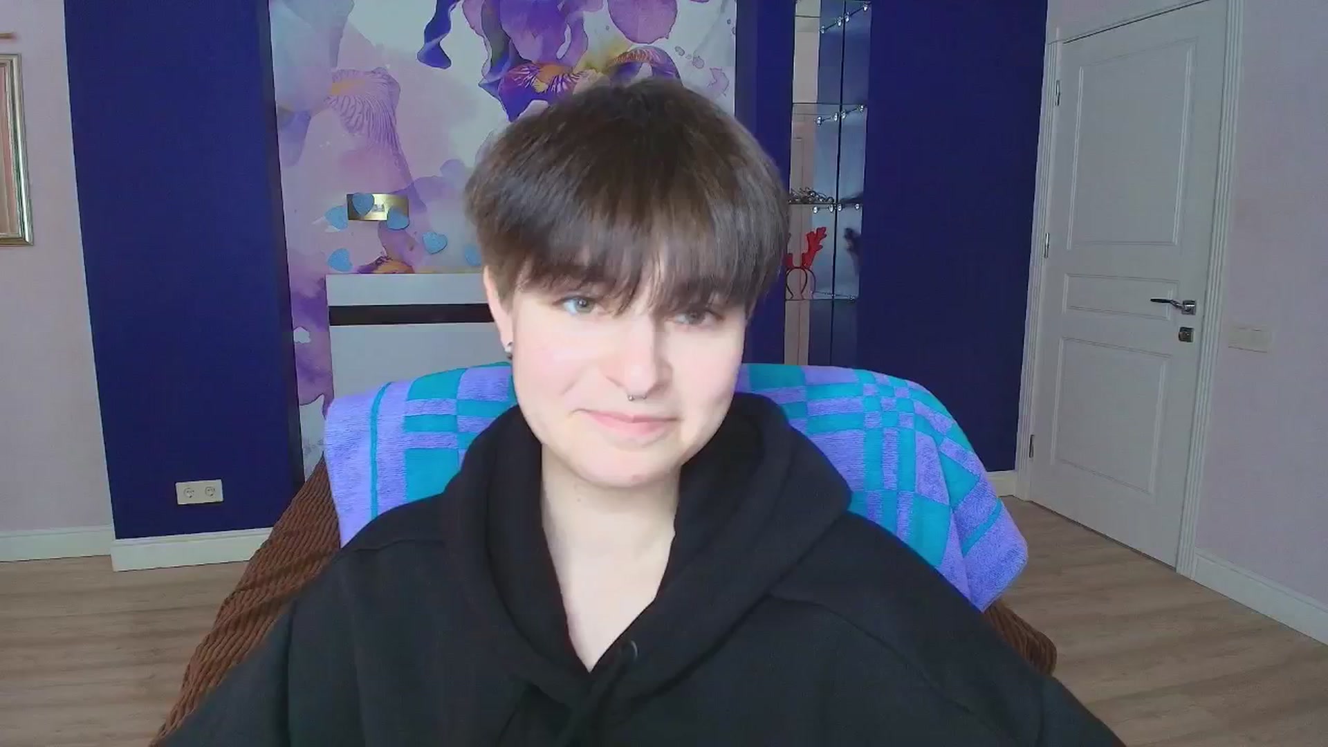 Gallery image thumbnail from EmiliaYours's myfreecams stream on, 03/30/2025, 13:35 image 20 of 20