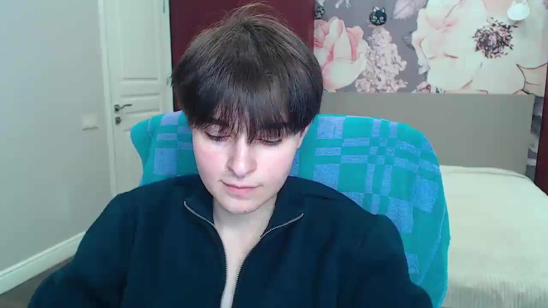 Gallery image thumbnail from EmiliaYours's myfreecams stream on, 03/31/2025, 13:57 image 19 of 20
