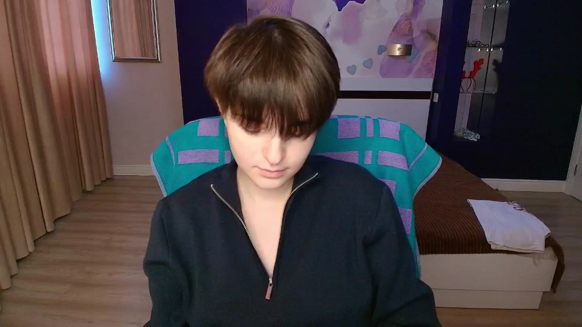 Gallery image thumbnail from EmiliaYours's myfreecams stream on, 04/07/2025, 14:19 image 18 of 20