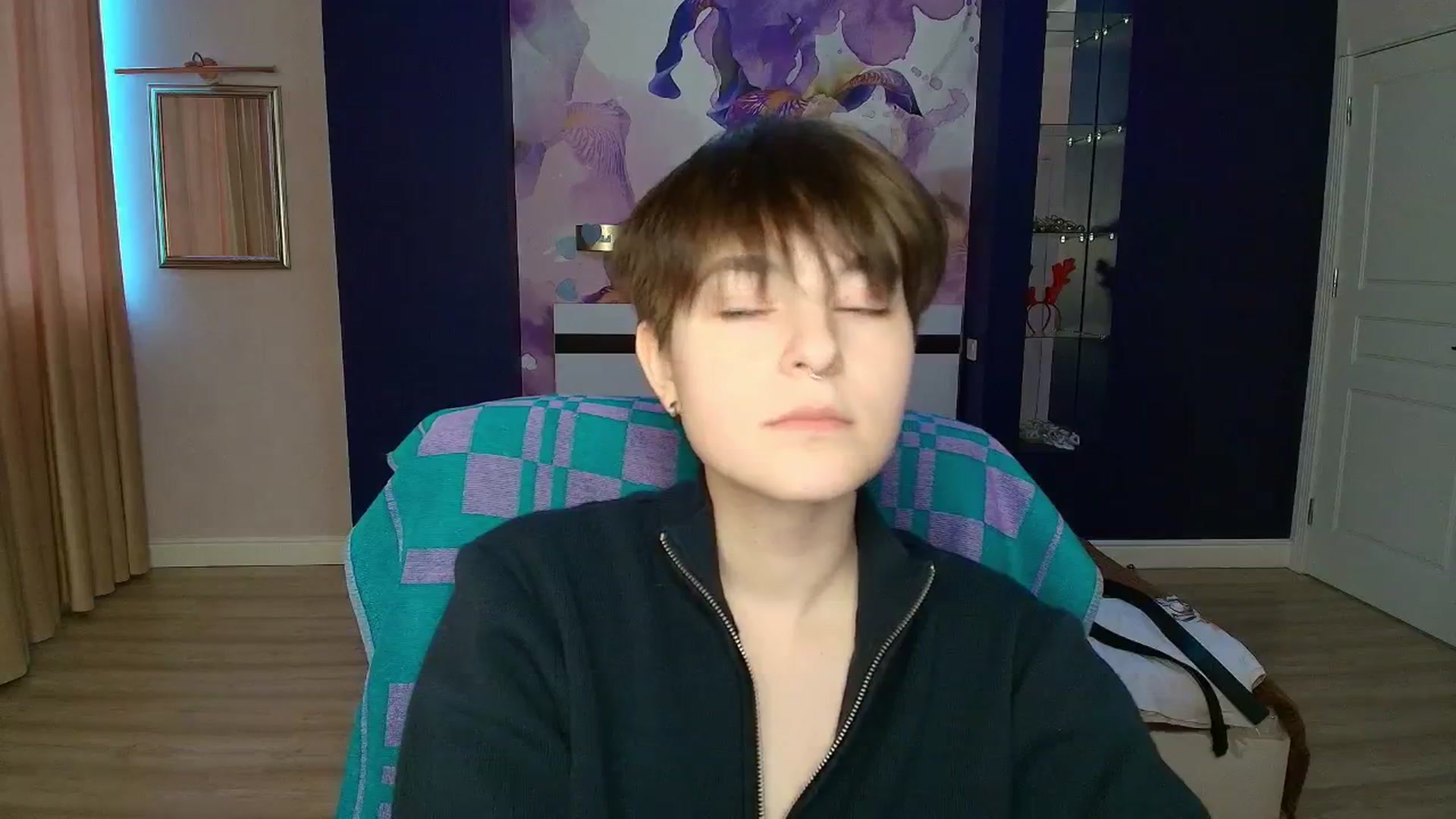 Gallery image thumbnail from EmiliaYours's myfreecams stream on, 04/07/2025, 15:48 image 13 of 20