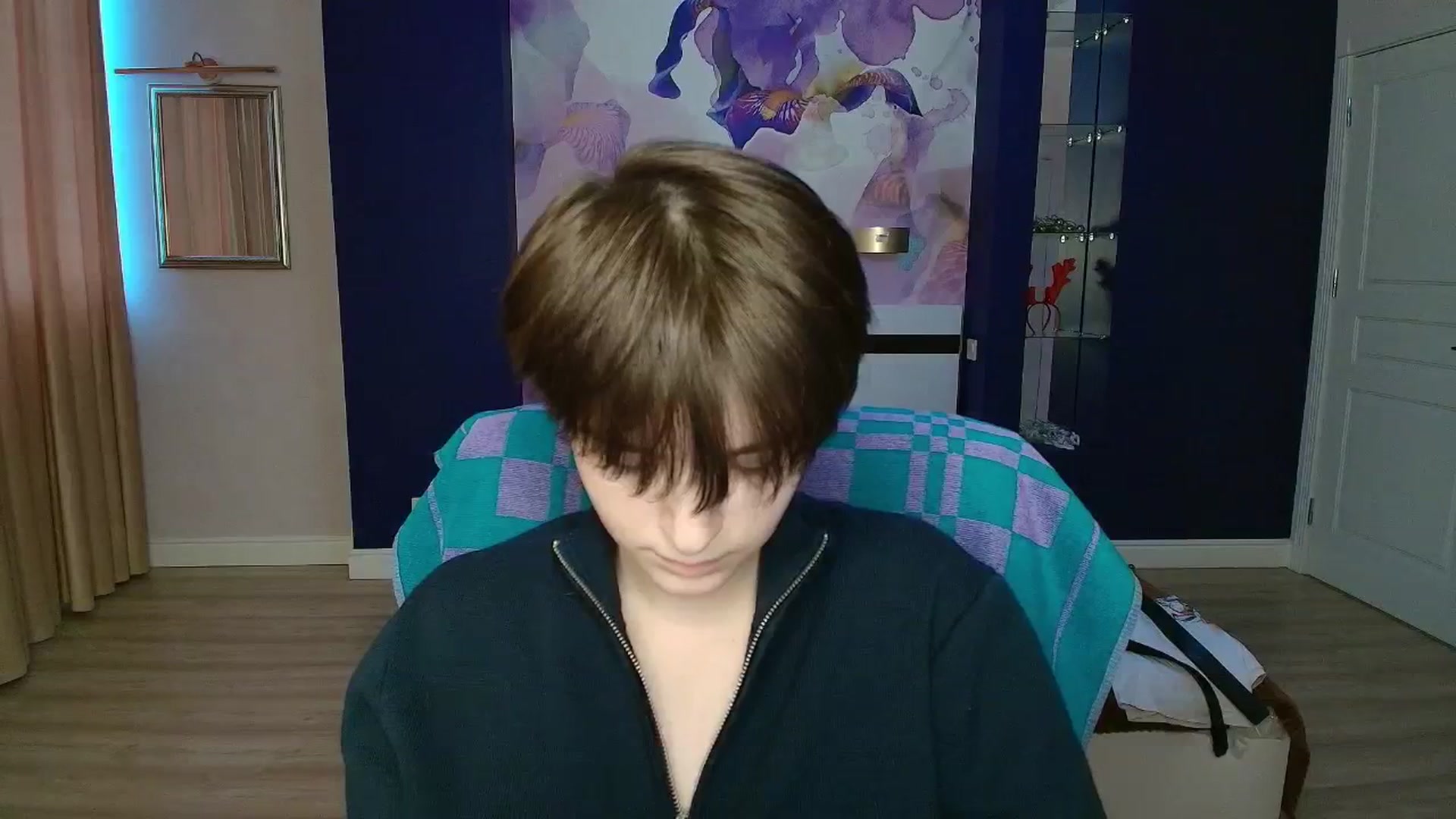 Gallery image thumbnail from EmiliaYours's myfreecams stream on, 04/07/2025, 15:48 image 15 of 20