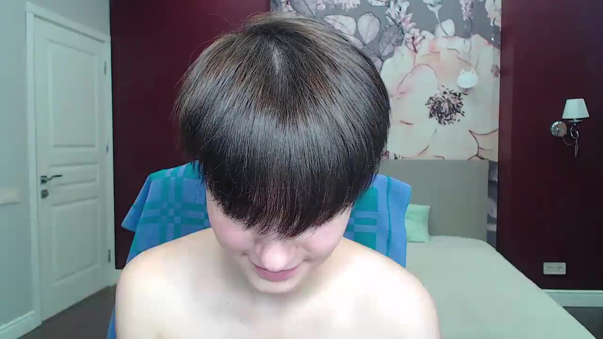 Gallery image thumbnail from EmiliaYours's myfreecams stream on, 04/18/2025, 14:56 image 14 of 20