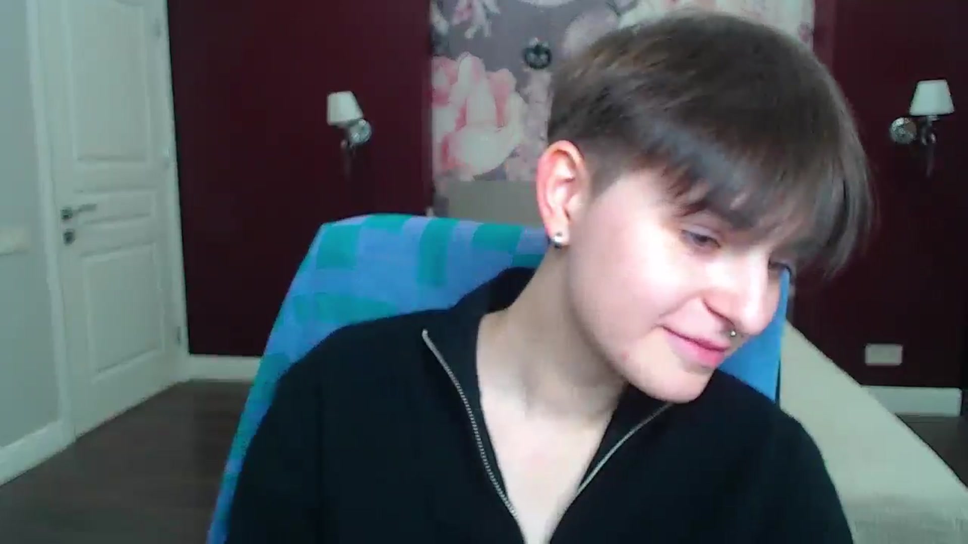 Gallery image thumbnail from EmiliaYours's myfreecams stream on, 04/18/2025, 15:58 image 4 of 20