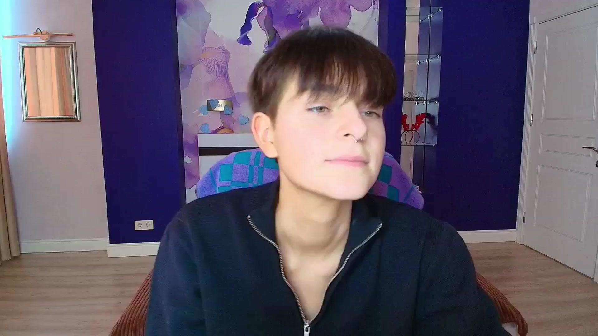 Gallery image thumbnail from EmiliaYours's myfreecams stream on, 04/26/2025, 09:47 image 15 of 20