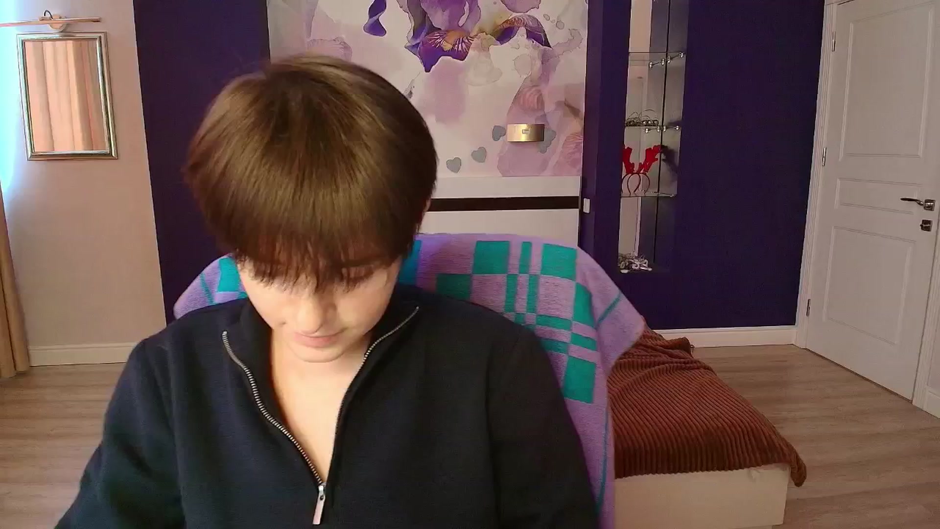 Gallery image thumbnail from EmiliaYours's myfreecams stream on, 04/26/2025, 09:47 image 2 of 20