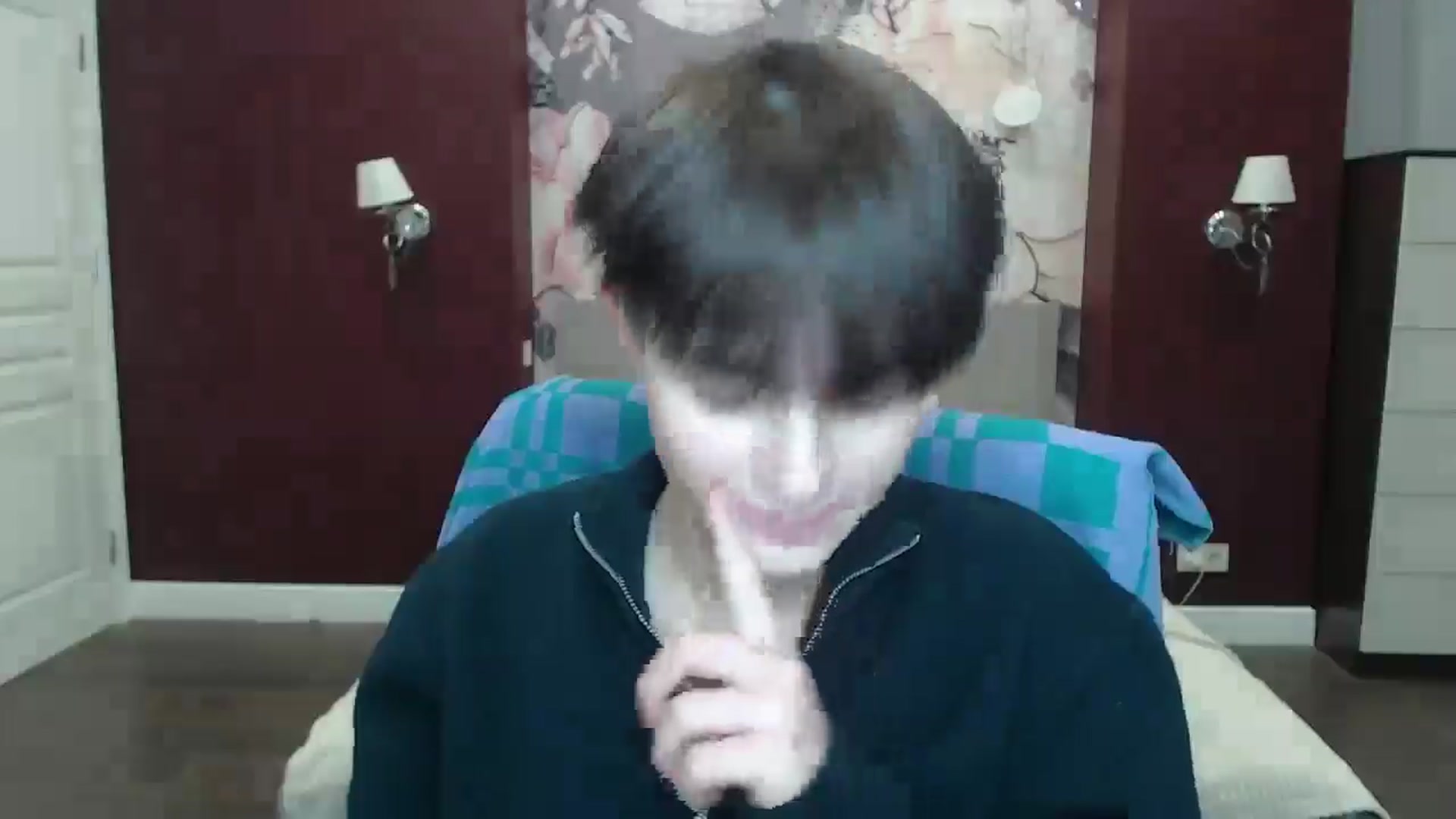 Gallery image thumbnail from EmiliaYours's myfreecams stream on, 04/28/2025, 17:11 image 19 of 20