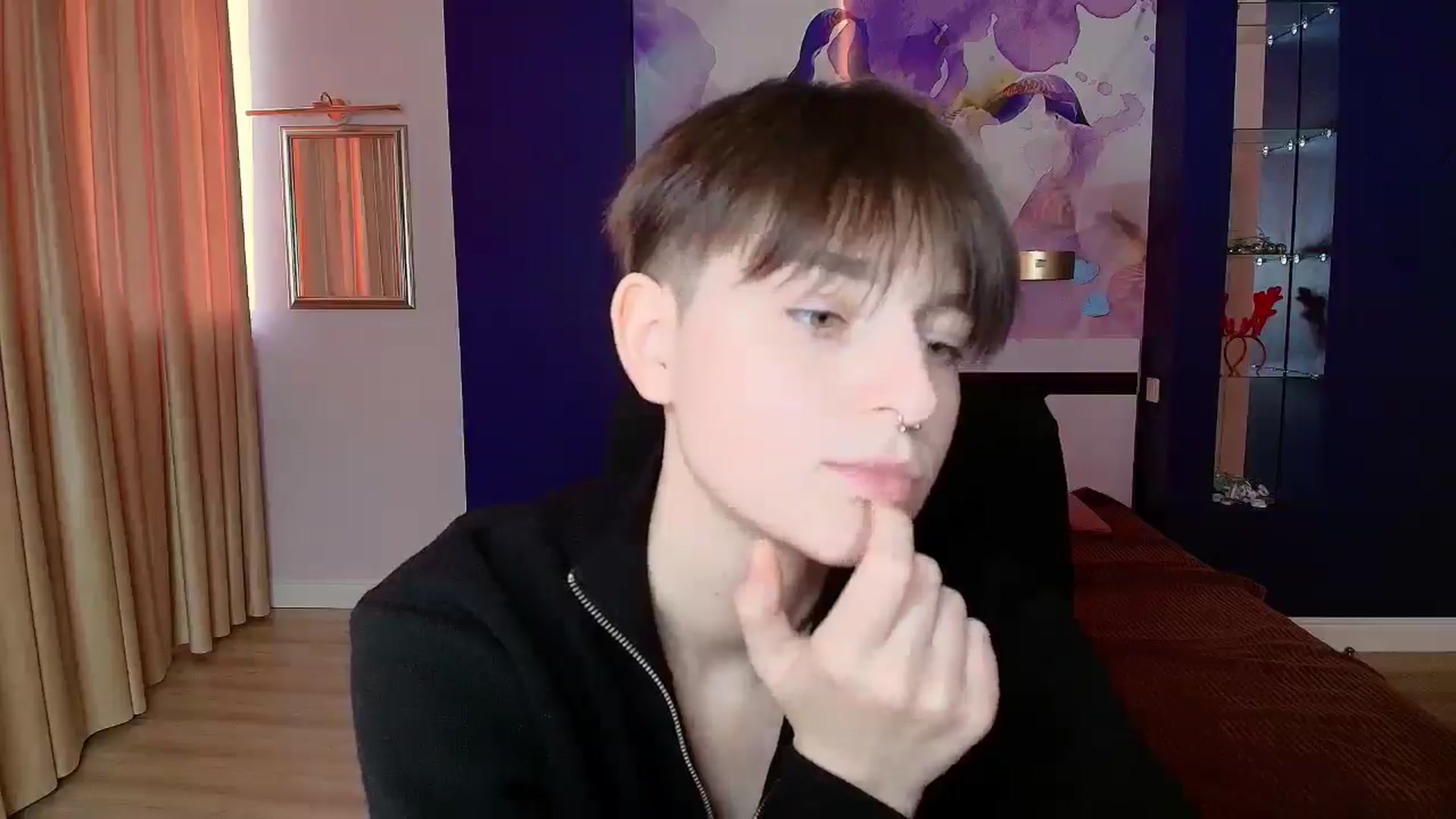 Gallery image thumbnail from EmiliaYours's myfreecams stream on, 05/10/2025, 16:59 image 19 of 20