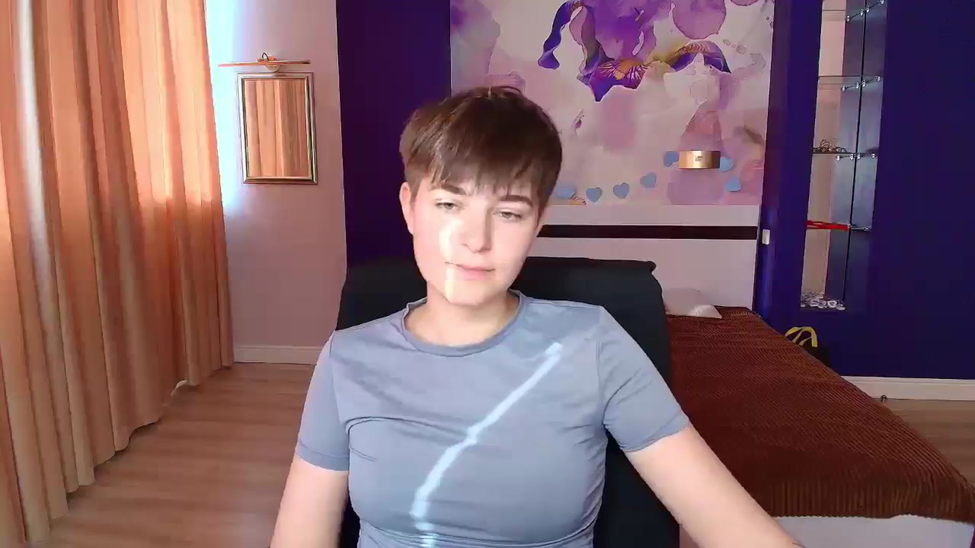 Gallery image thumbnail from EmiliaYours's myfreecams stream on, 06/15/2025, 15:23 image 5 of 20