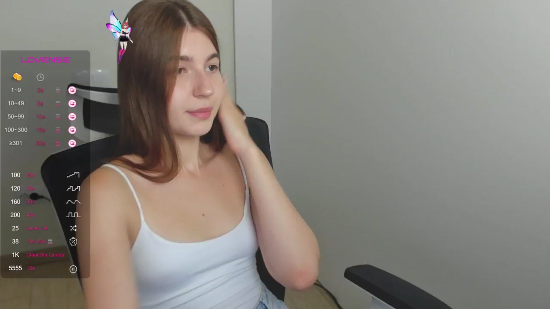 Gallery image thumbnail from Emilia_cherry's myfreecams stream on, 07/22/2024, 07:07 image 4 of 20
