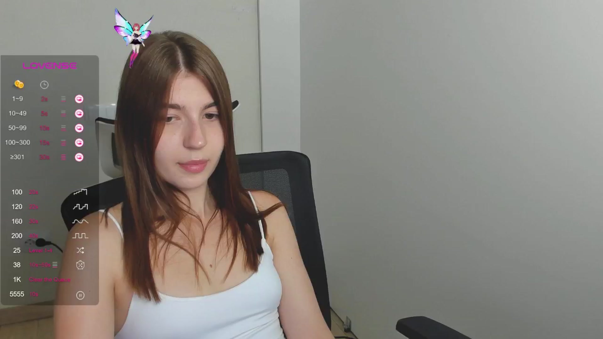 Gallery image thumbnail from Emilia_cherry's myfreecams stream on, 07/22/2024, 07:07 image 8 of 20