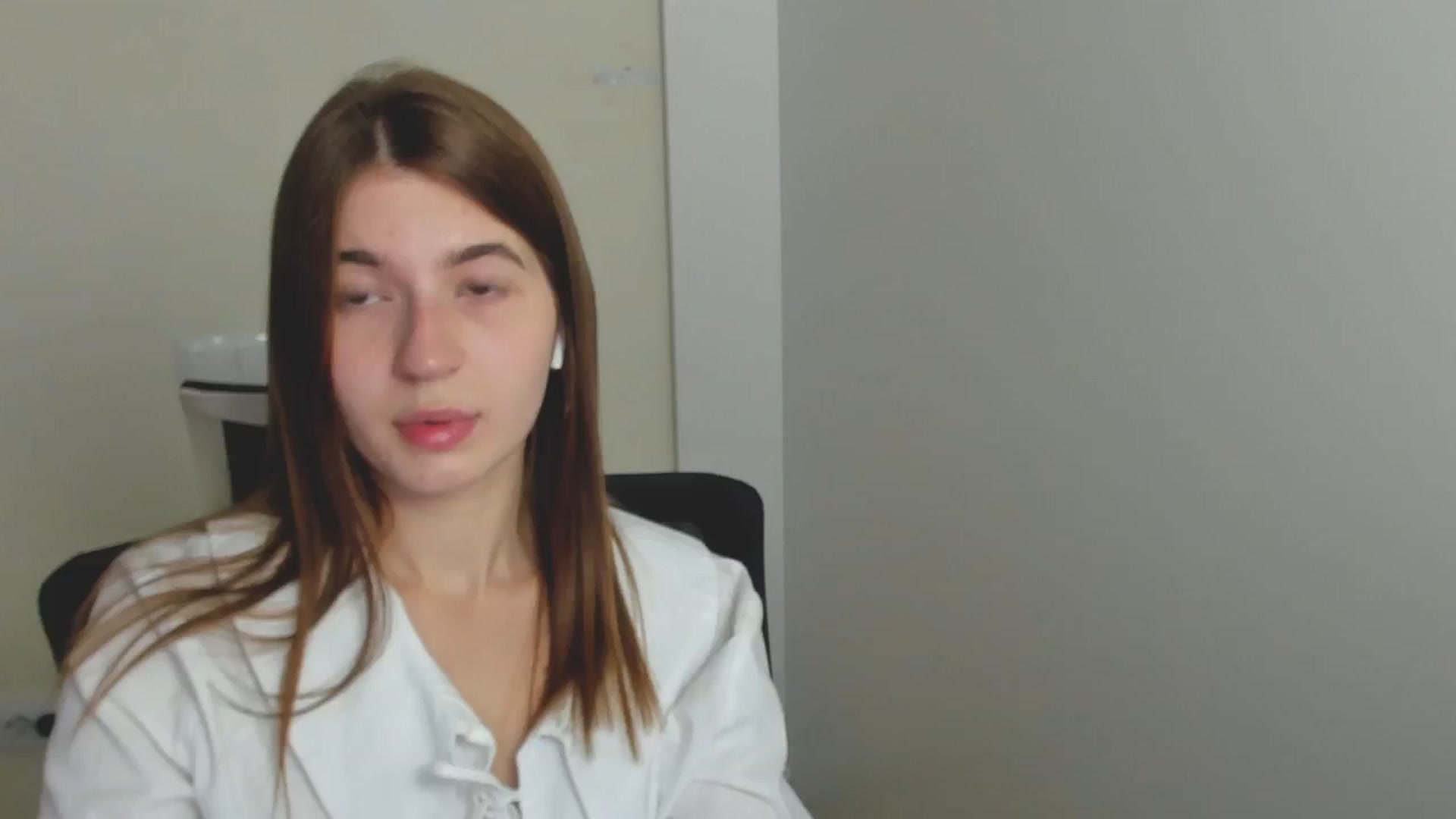 Gallery image thumbnail from Emilia_cherry's myfreecams stream on, 07/24/2024, 07:56 image 2 of 20