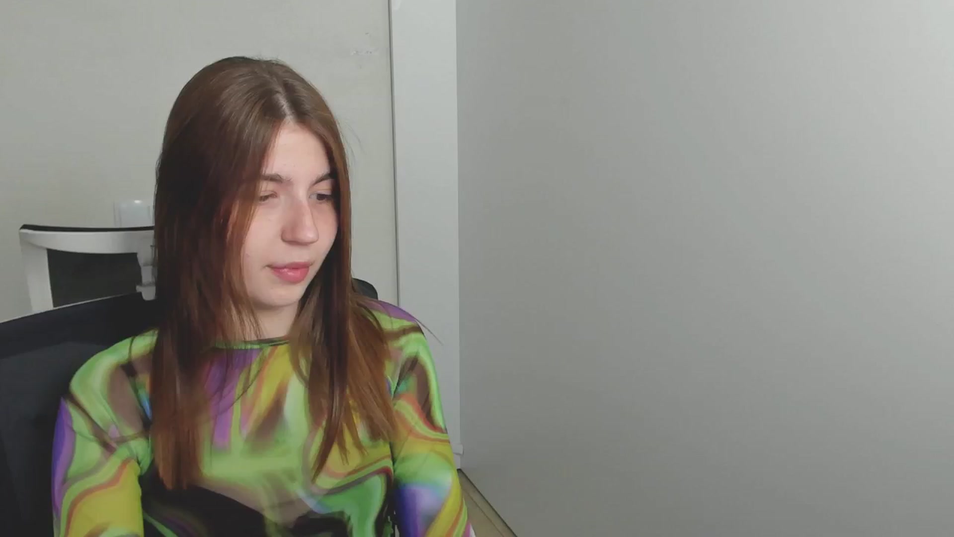 Gallery image thumbnail from Emilia_cherry's myfreecams stream on, 07/25/2024, 07:58 image 11 of 20