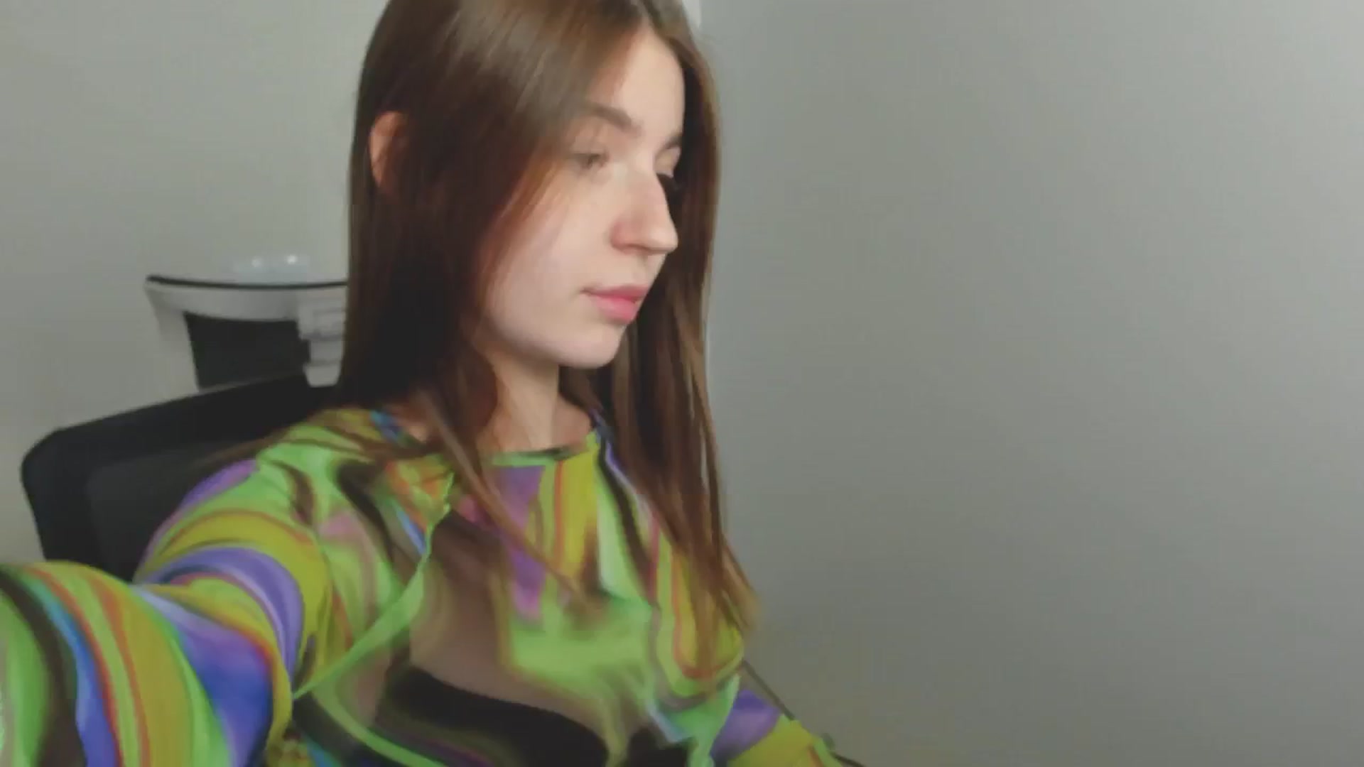 Gallery image thumbnail from Emilia_cherry's myfreecams stream on, 07/25/2024, 07:58 image 3 of 20