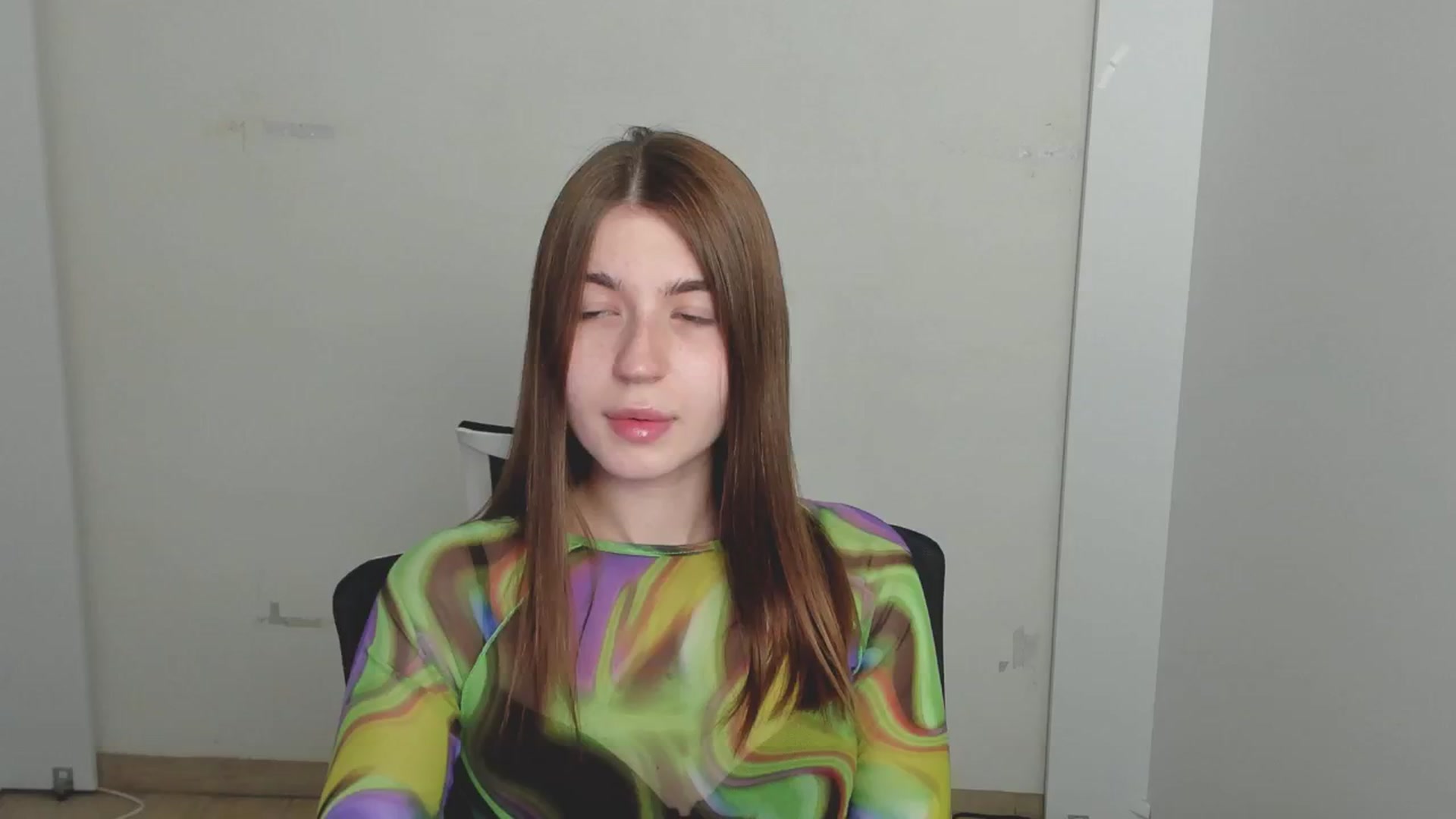 Gallery image thumbnail from Emilia_cherry's myfreecams stream on, 07/25/2024, 07:58 image 1 of 20