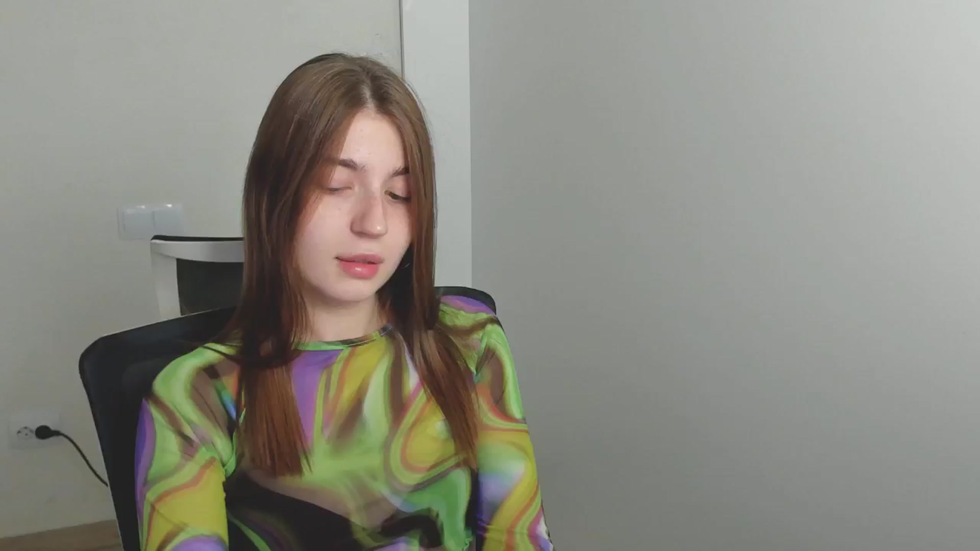Gallery image thumbnail from Emilia_cherry's myfreecams stream on, 07/25/2024, 07:58 image 16 of 20