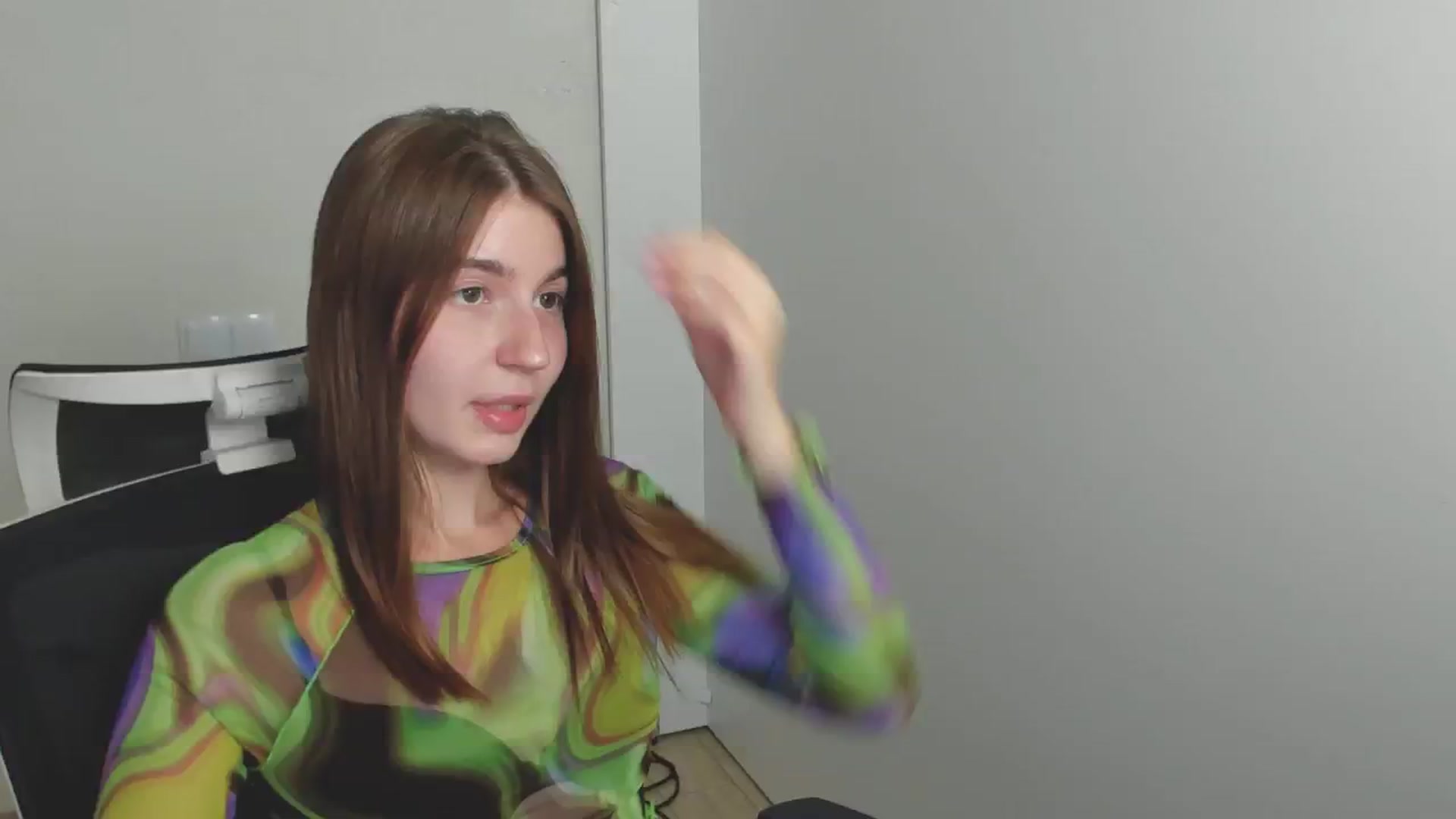 Gallery image thumbnail from Emilia_cherry's myfreecams stream on, 07/25/2024, 11:45 image 14 of 20