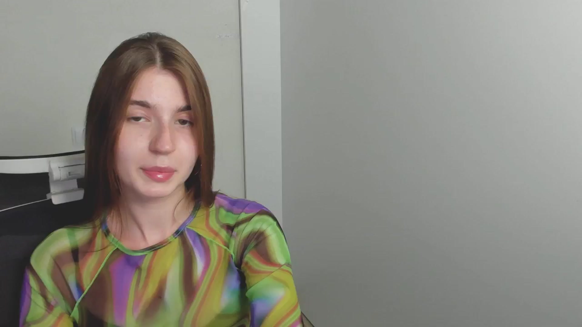 Gallery image thumbnail from Emilia_cherry's myfreecams stream on, 07/25/2024, 11:45 image 10 of 20