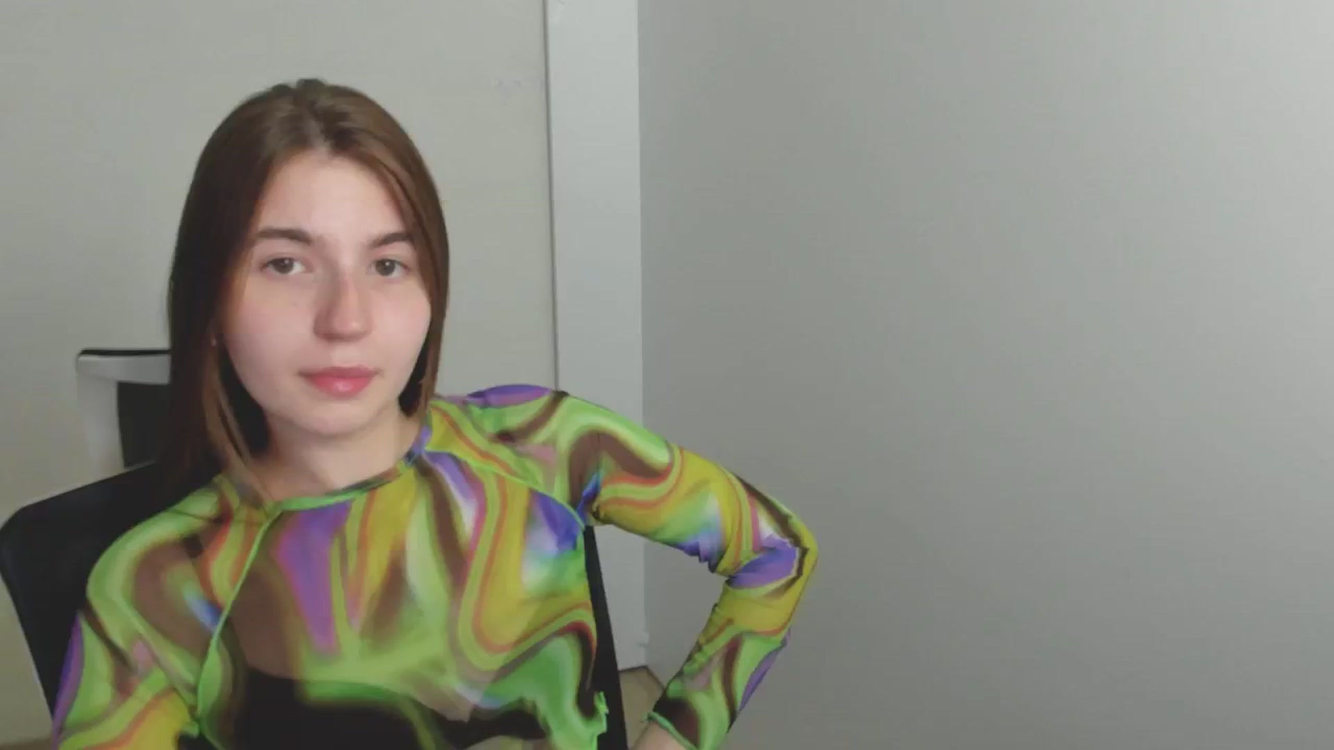 Gallery image thumbnail from Emilia_cherry's myfreecams stream on, 07/25/2024, 11:45 image 8 of 20