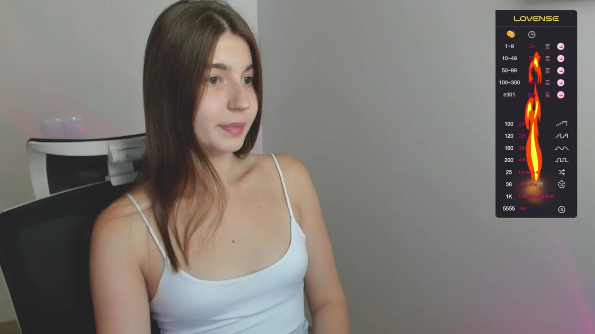 Gallery image thumbnail from Emilia_cherry's myfreecams stream on, 07/29/2024, 09:38 image 1 of 20