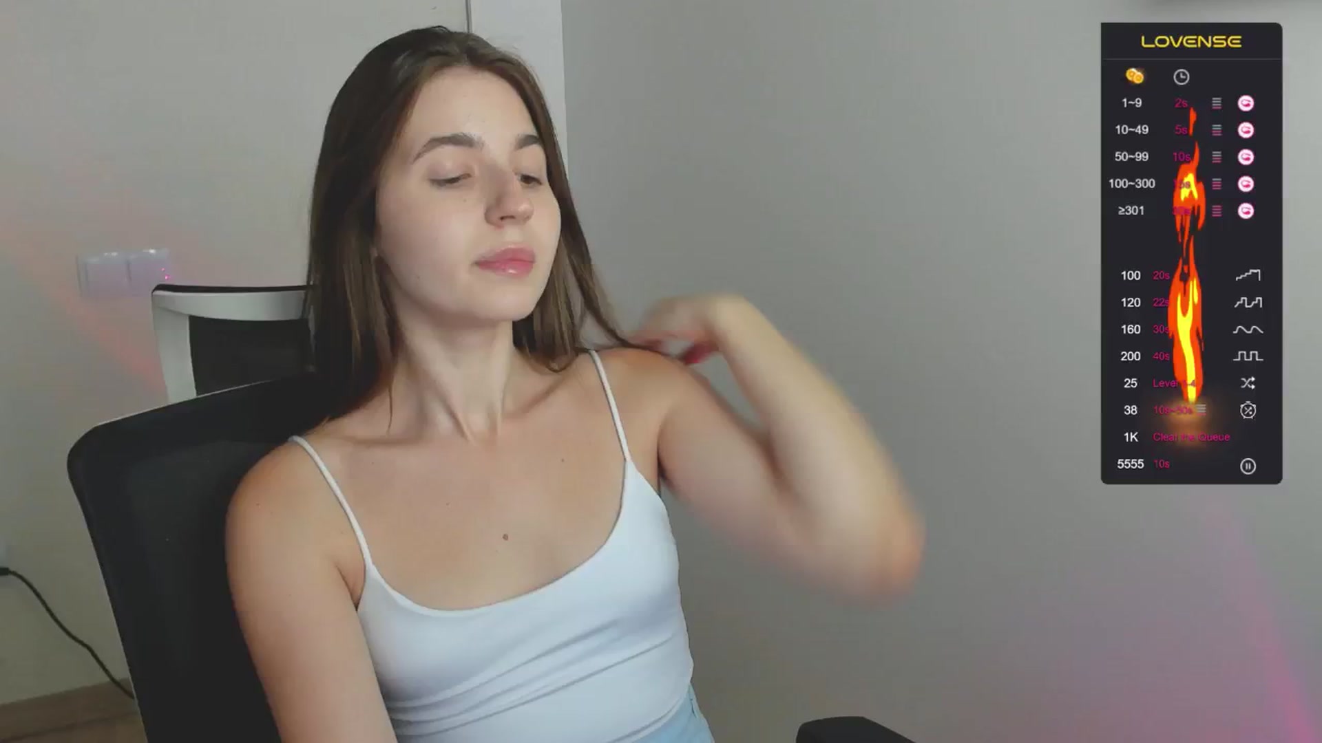 Gallery image thumbnail from Emilia_cherry's myfreecams stream on, 07/29/2024, 10:35 image 10 of 20