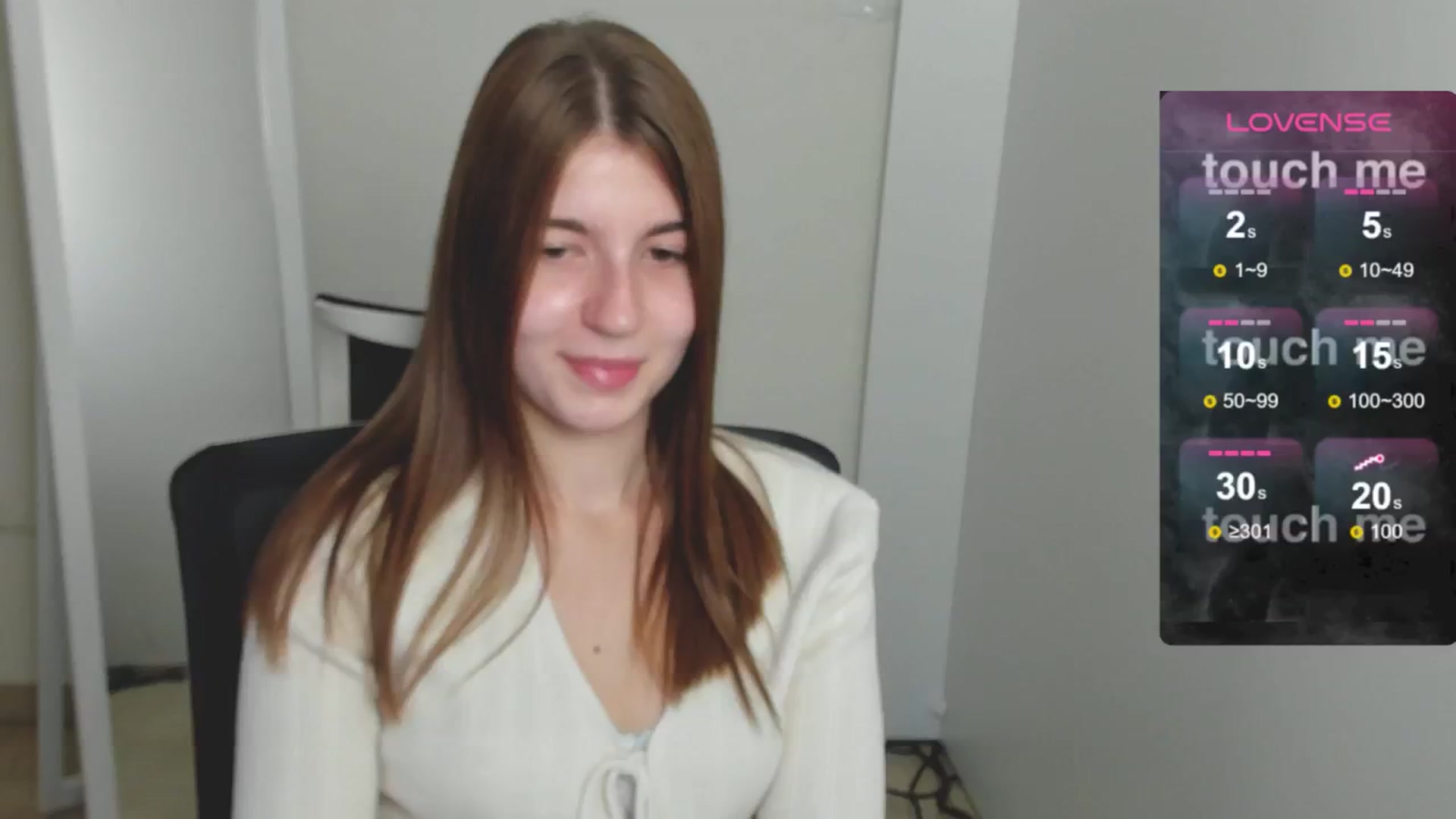 Gallery image thumbnail from Emilia_cherry's myfreecams stream on, 08/07/2024, 07:05 image 7 of 20