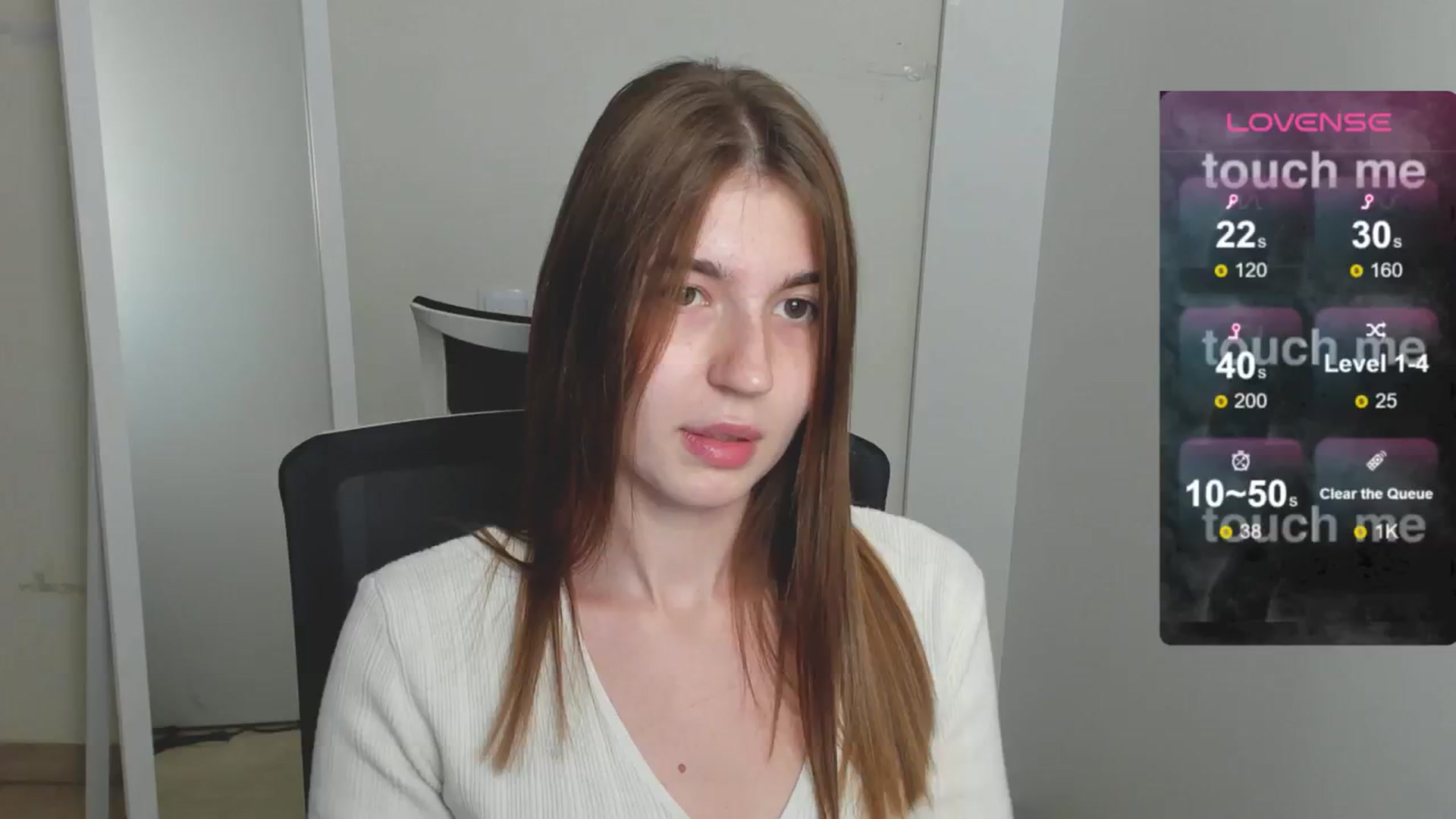 Gallery image thumbnail from Emilia_cherry's myfreecams stream on, 08/07/2024, 11:54 image 15 of 20