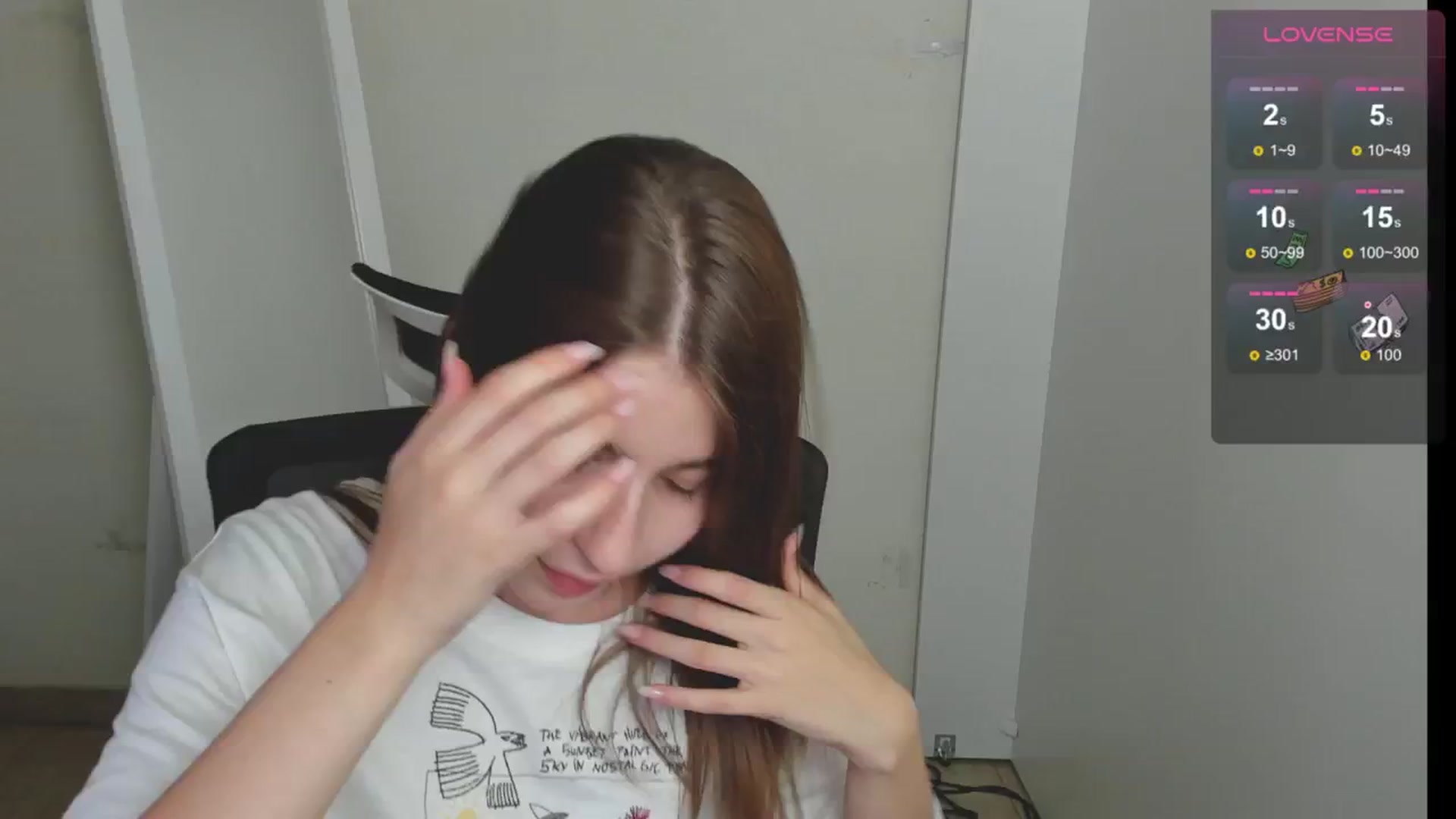 Gallery image thumbnail from Emilia_cherry's myfreecams stream on, 08/09/2024, 13:13 image 1 of 20