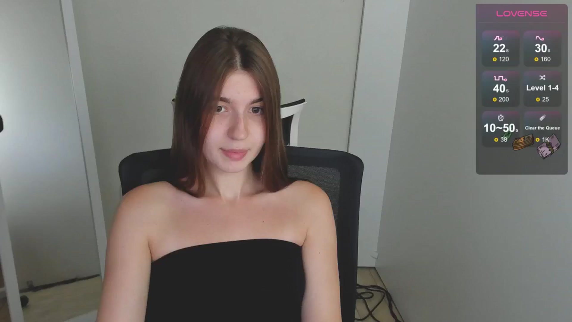 Gallery image thumbnail from Emilia_cherry's myfreecams stream on, 08/13/2024, 09:39 image 14 of 20