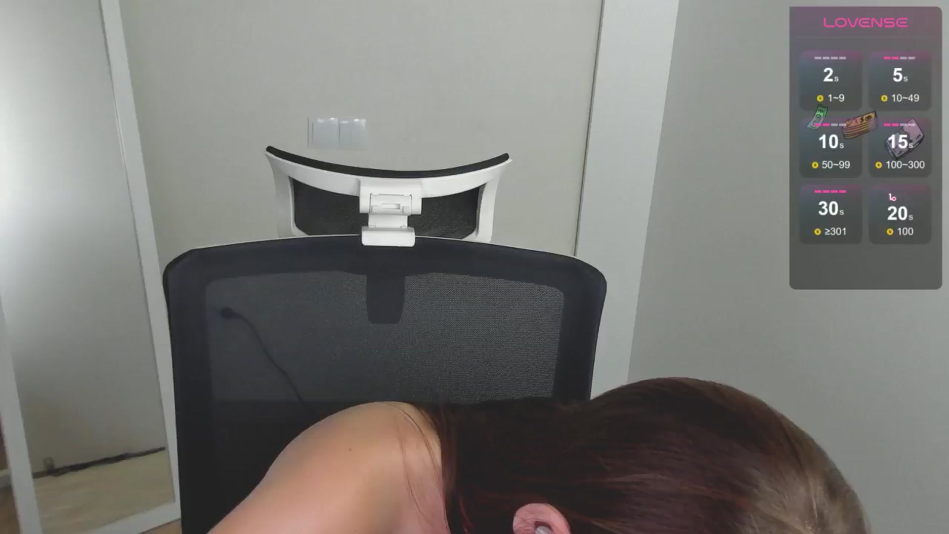Gallery image thumbnail from Emilia_cherry's myfreecams stream on, 08/13/2024, 10:51 image 7 of 20