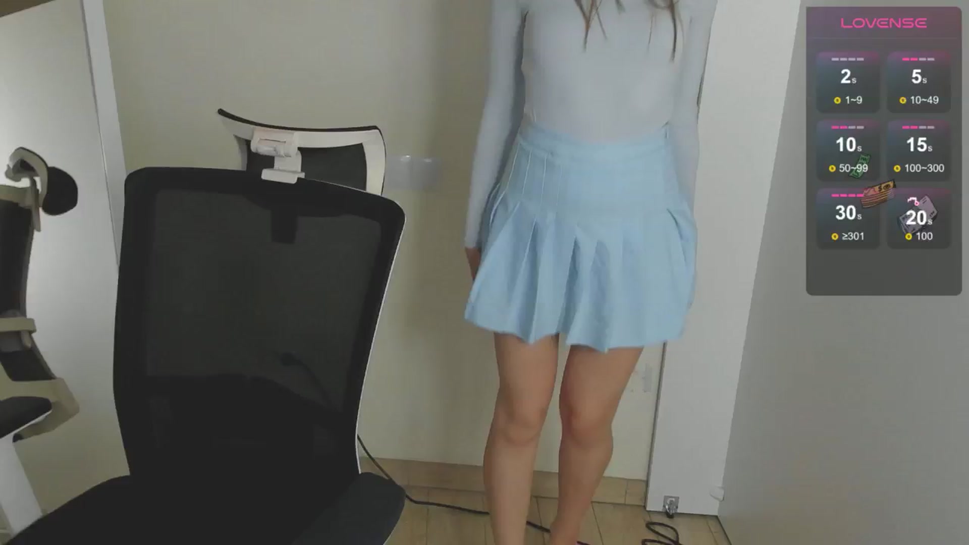 Gallery image thumbnail from Emilia_cherry's myfreecams stream on, 08/15/2024, 10:38 image 7 of 20
