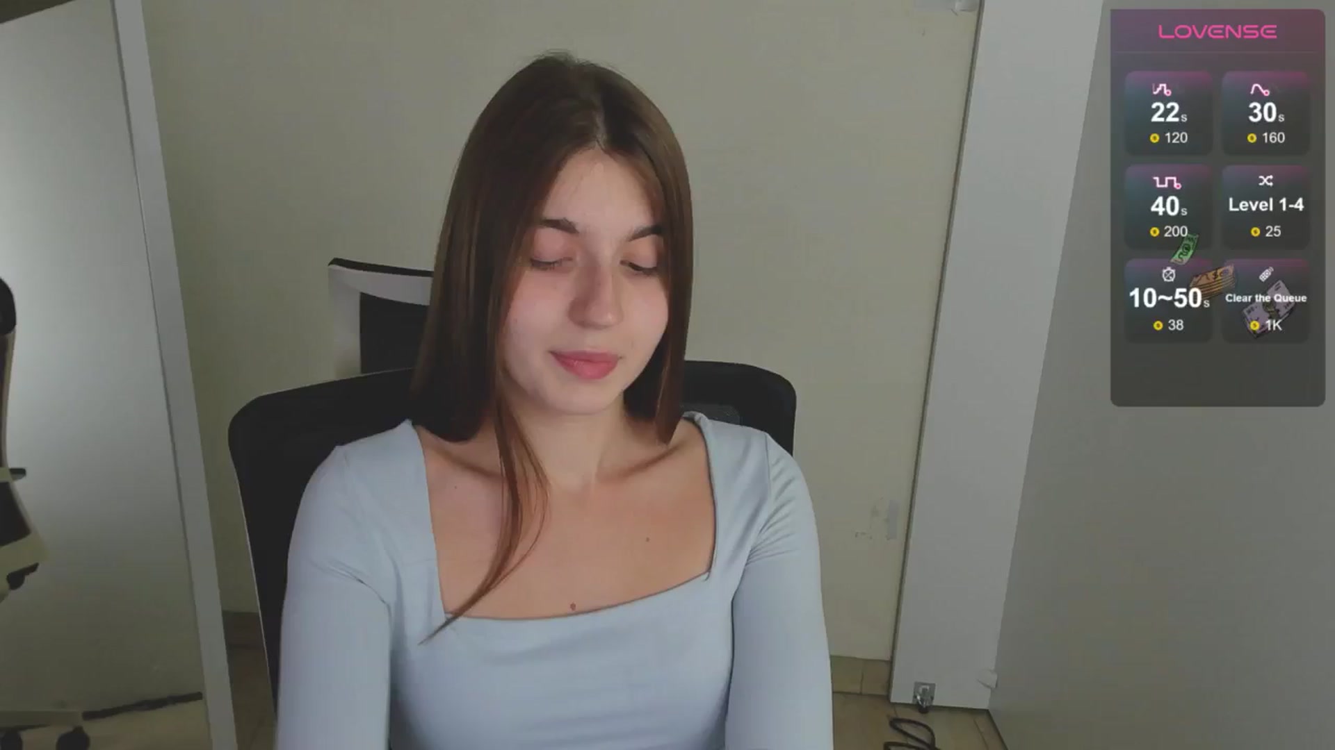 Gallery image thumbnail from Emilia_cherry's myfreecams stream on, 08/15/2024, 10:38 image 2 of 20